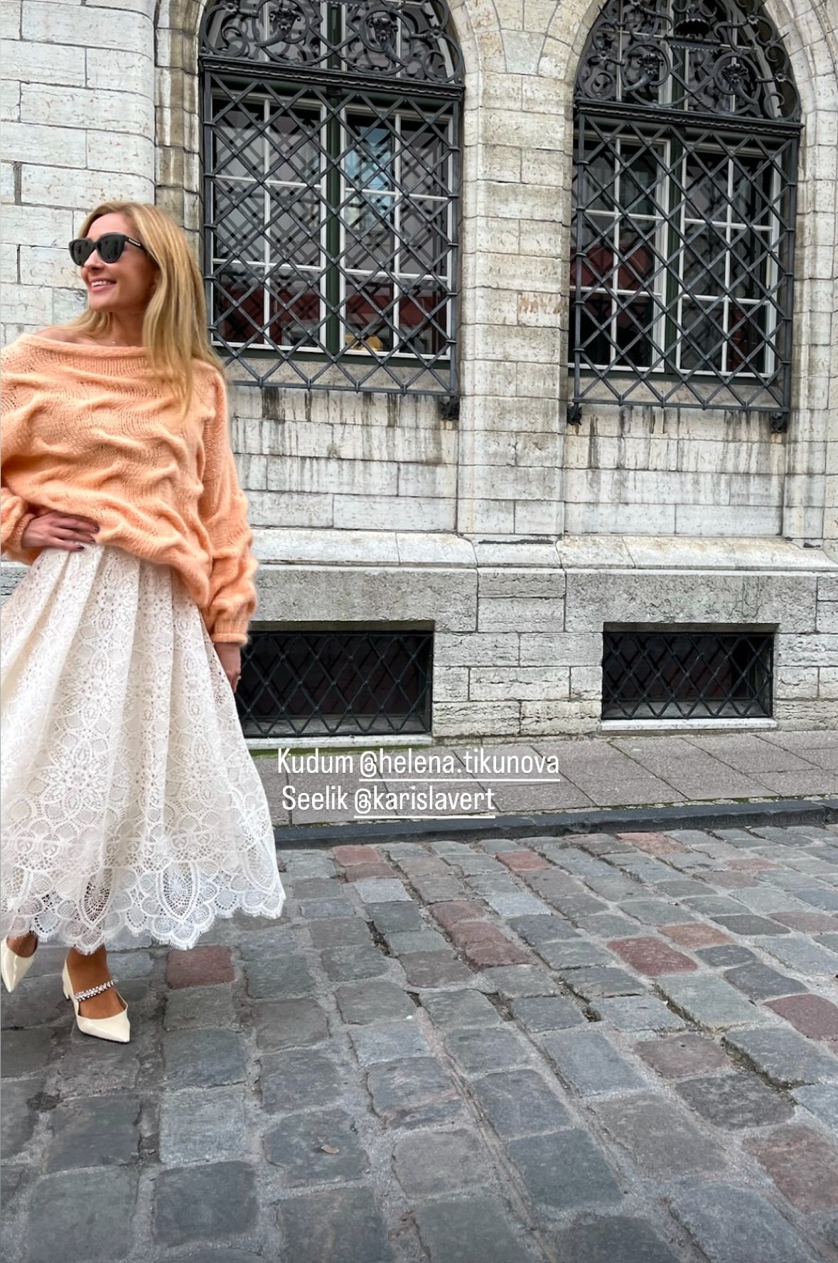 Peach Waves sweater
