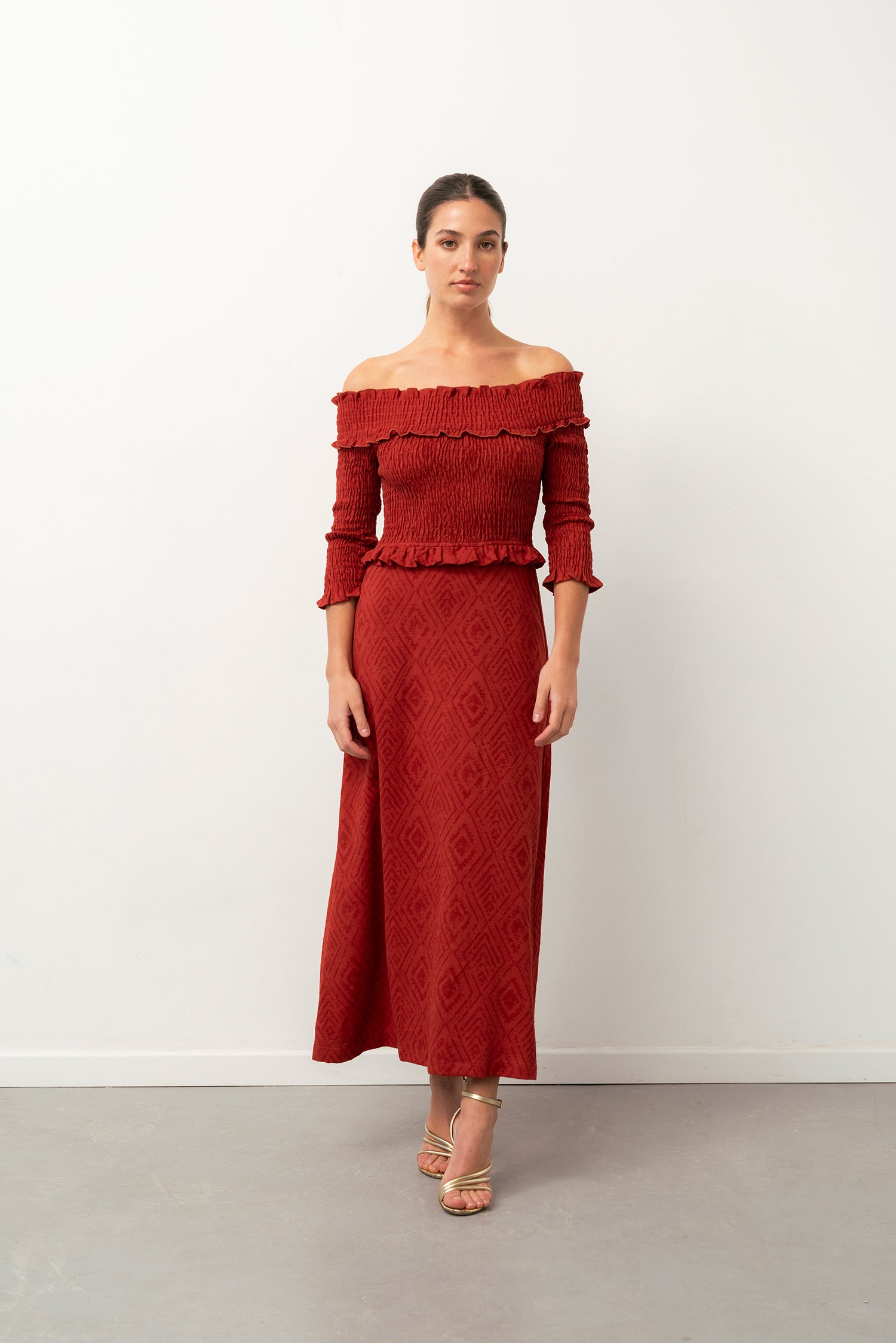 BARDOT ROUGE DRESS VS