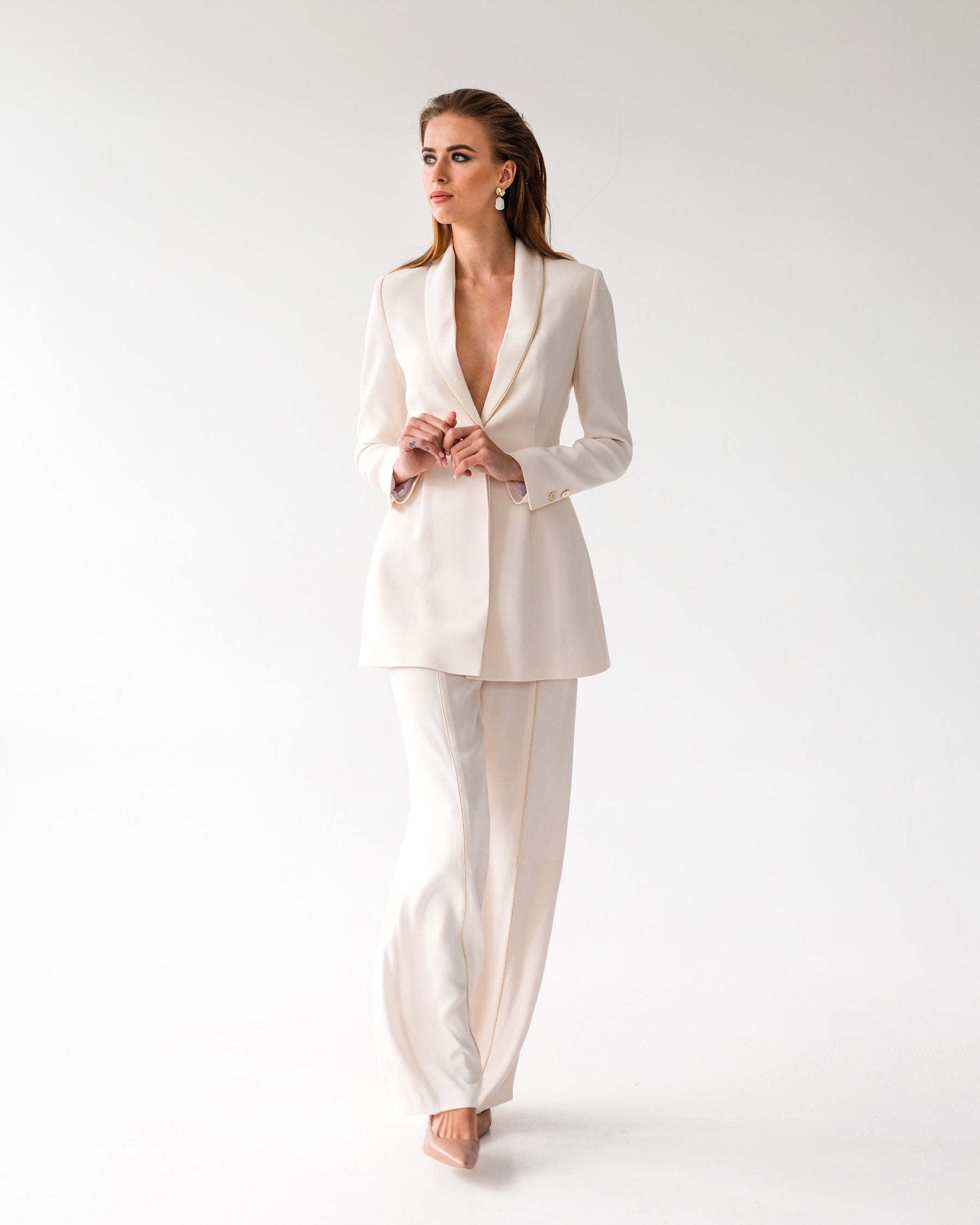 Ivory viscose jacket with gold