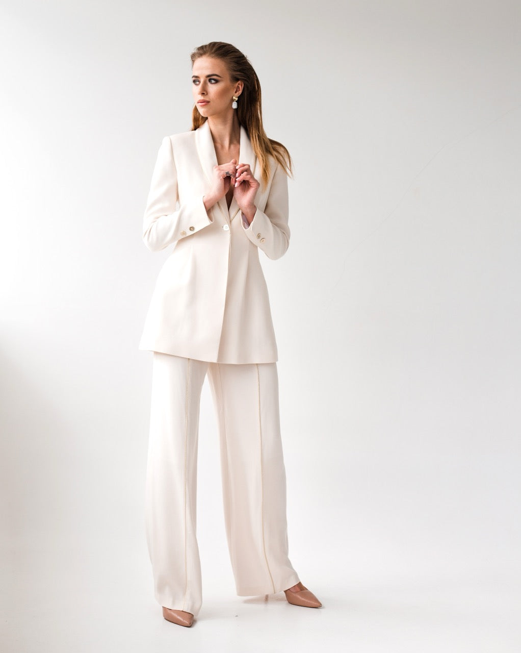 Ivory viscose jacket with gold