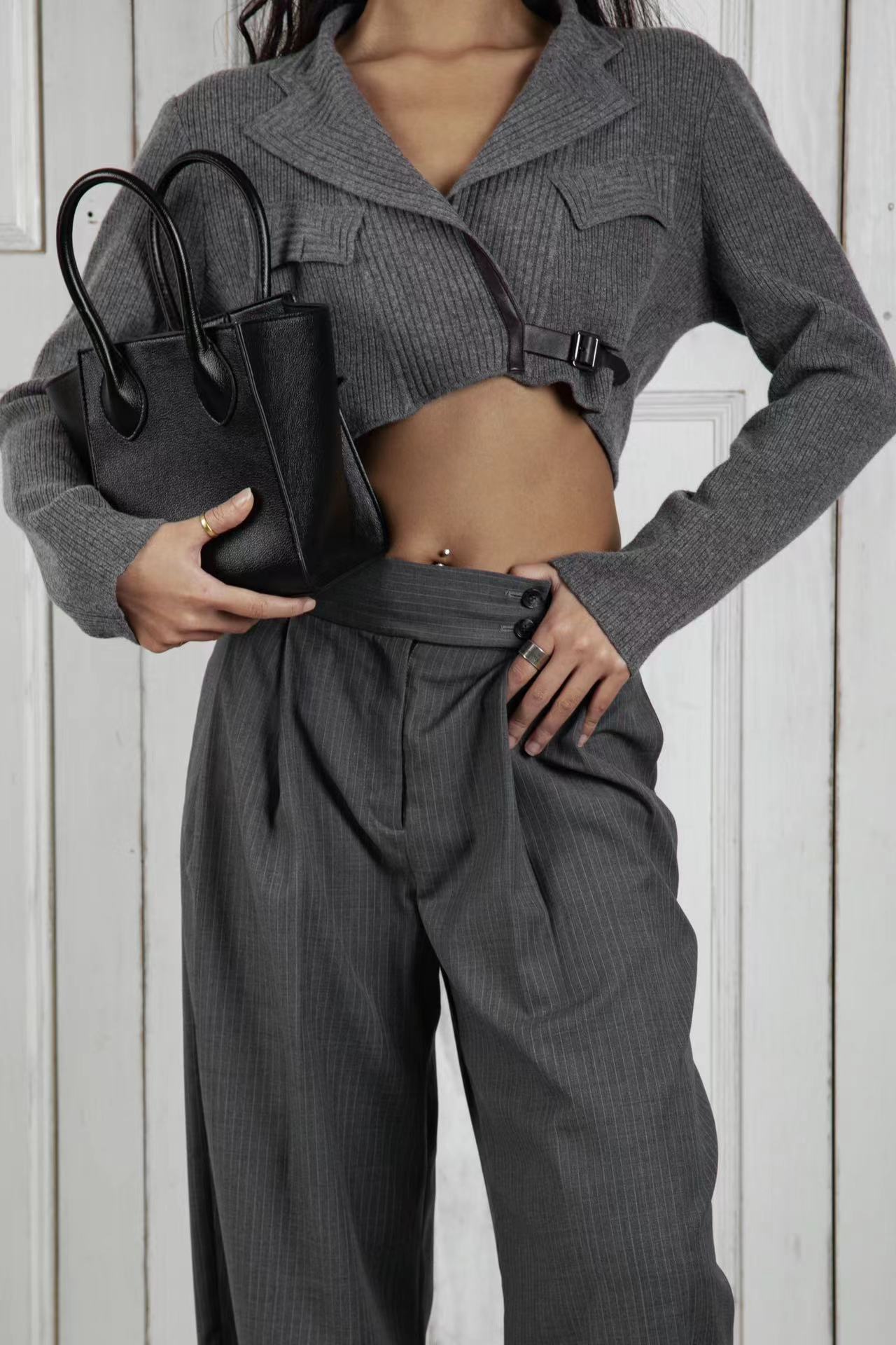 WOOL KNIT CROP BLAZER