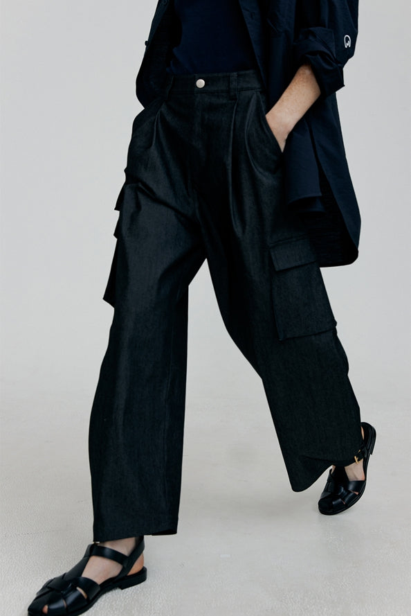 Lucas Pant