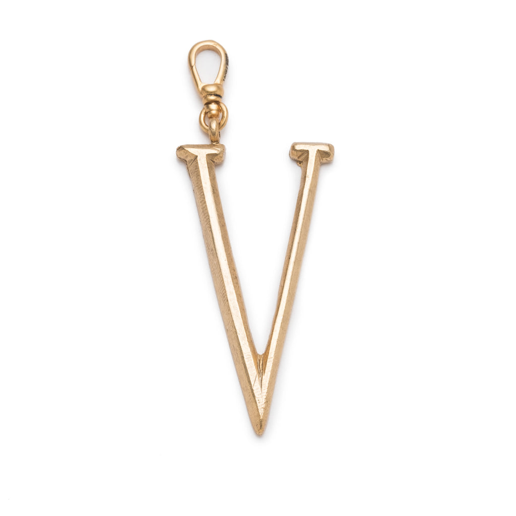 PLAZA LARGE LETTER V