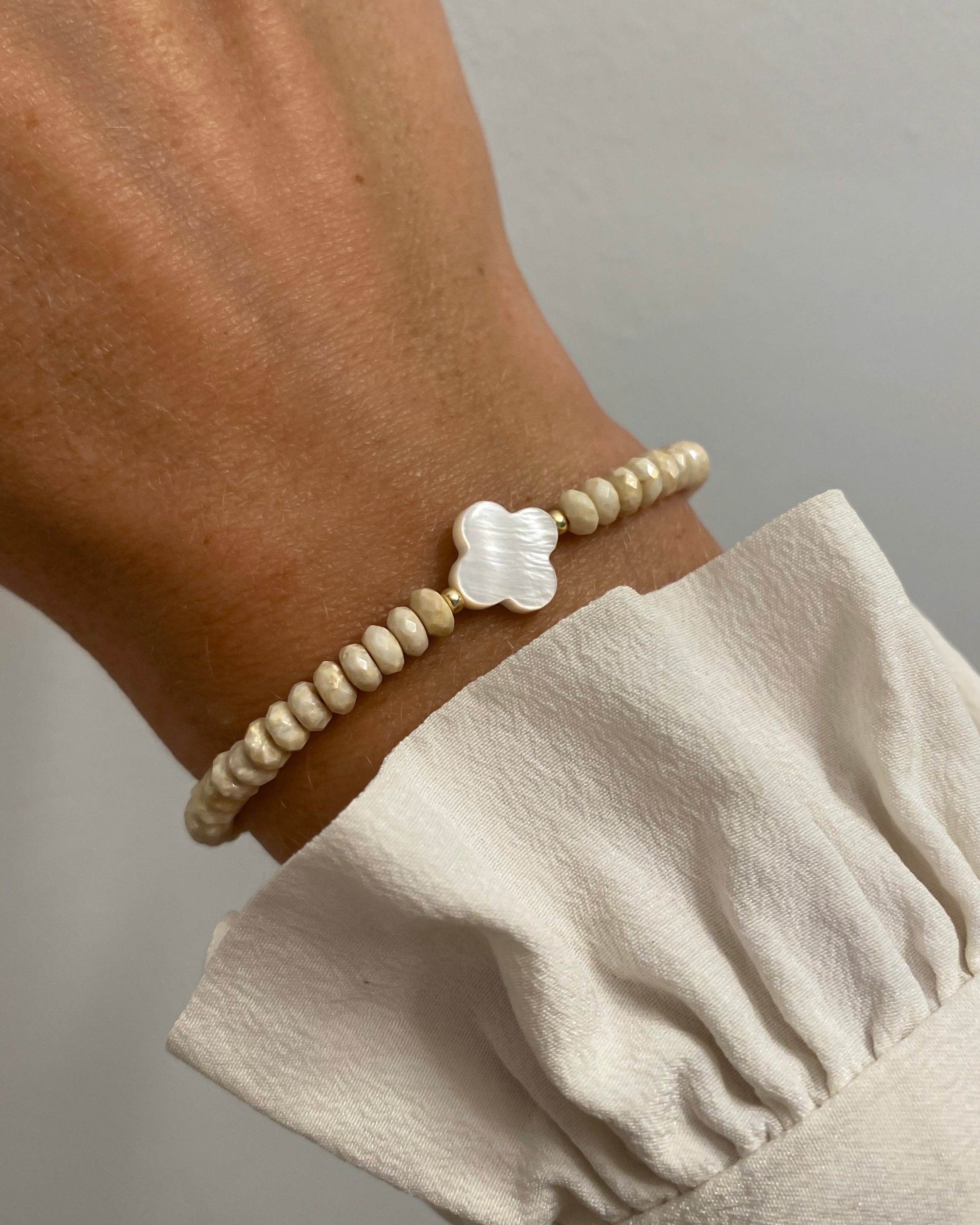 LN Andy Clover Friendship Bracelet