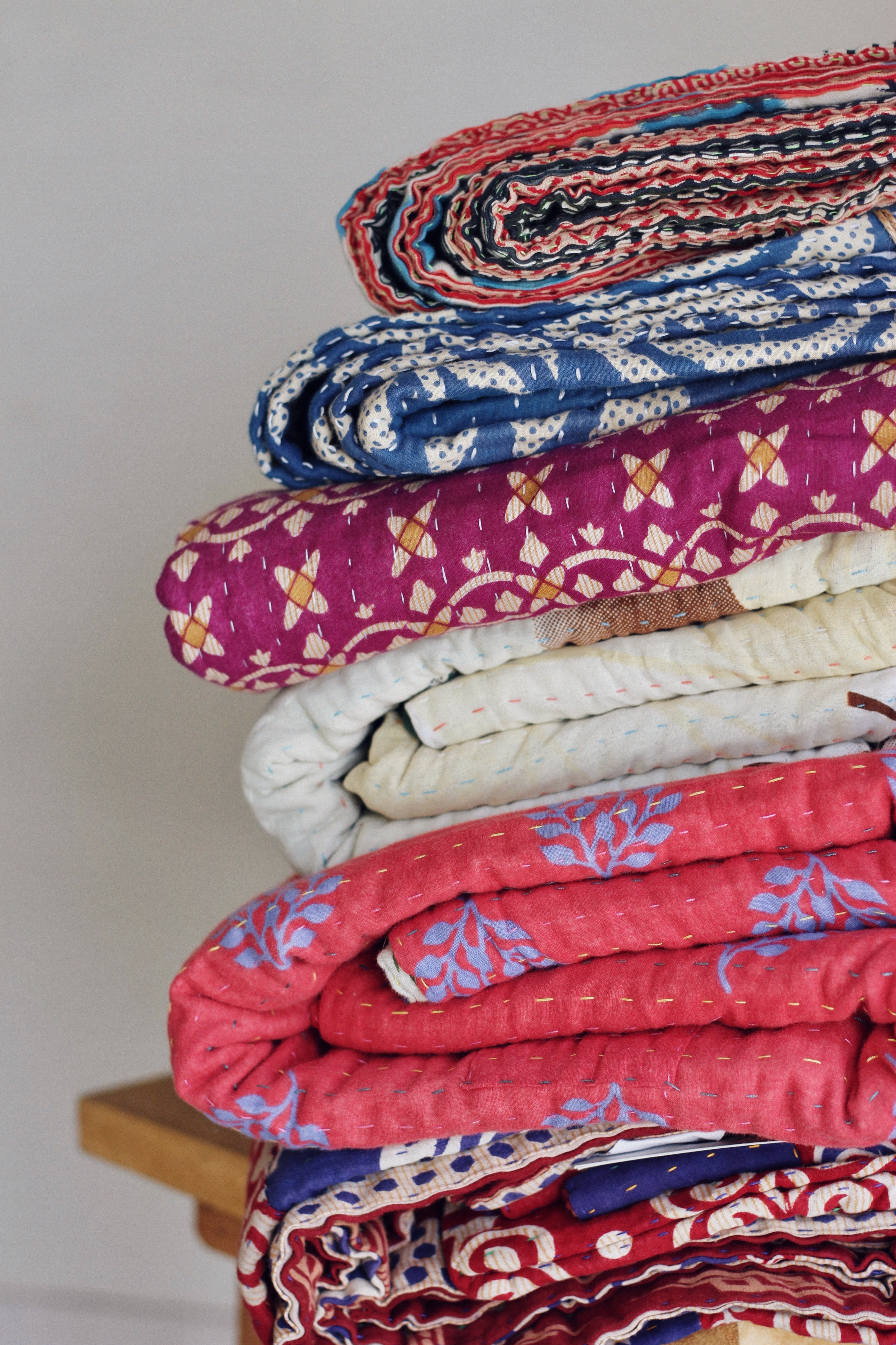 Kantha Standard Throw Blanket, 39"x78"