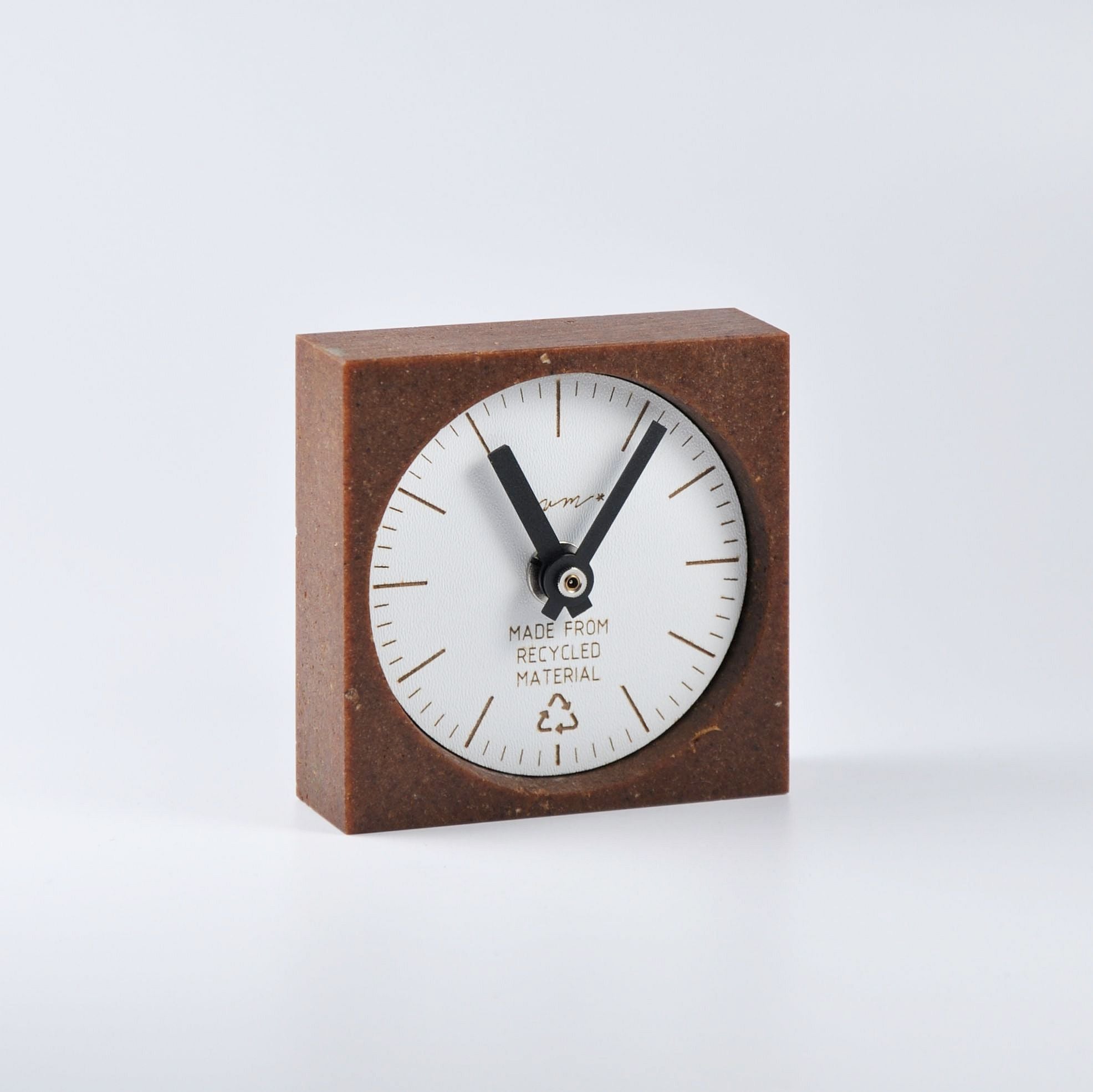 Table clock DC 90 *Recycled*