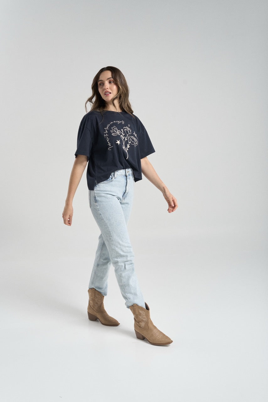 T SHIRT BELIEVE