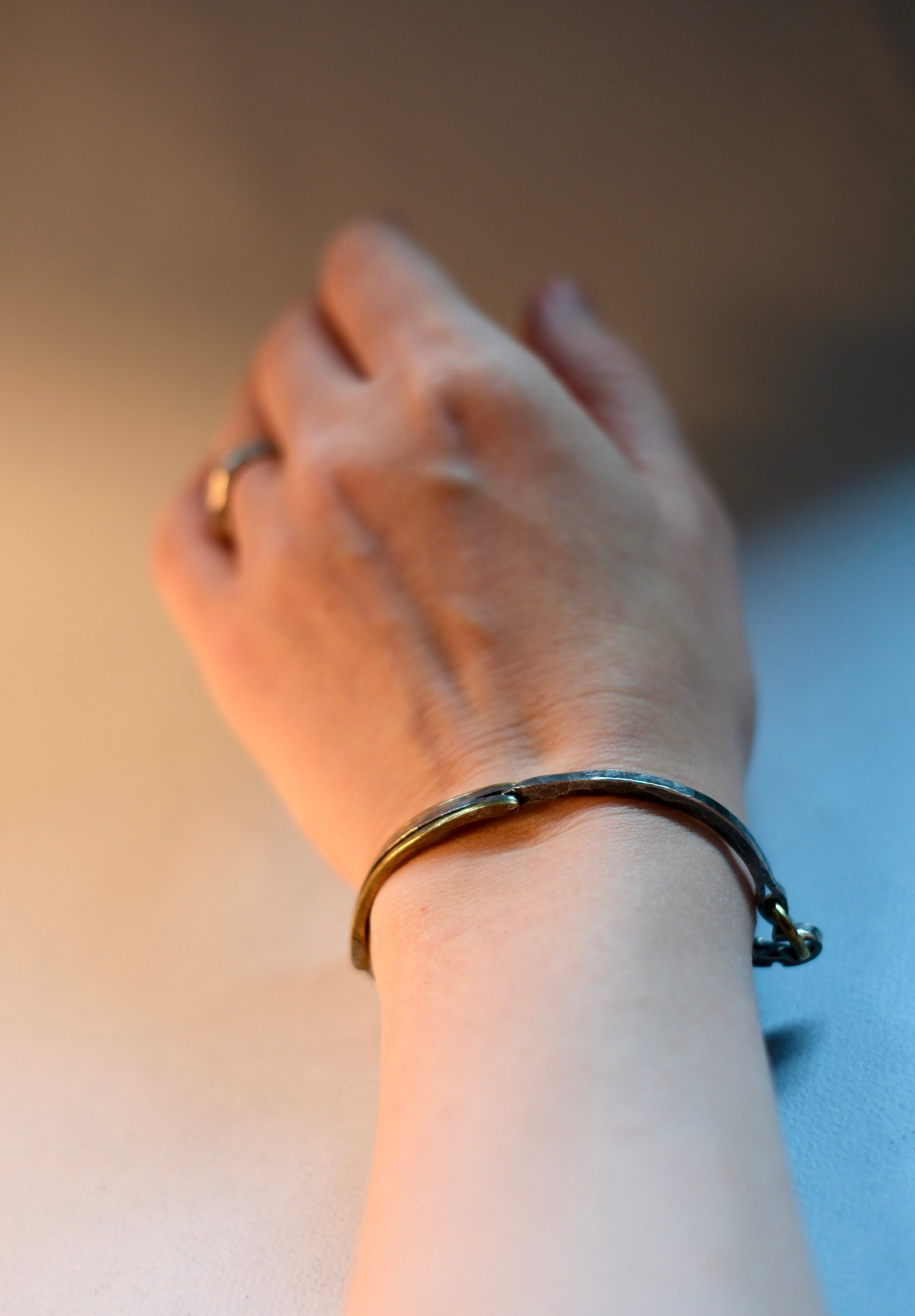 Band Bracelet in Silver