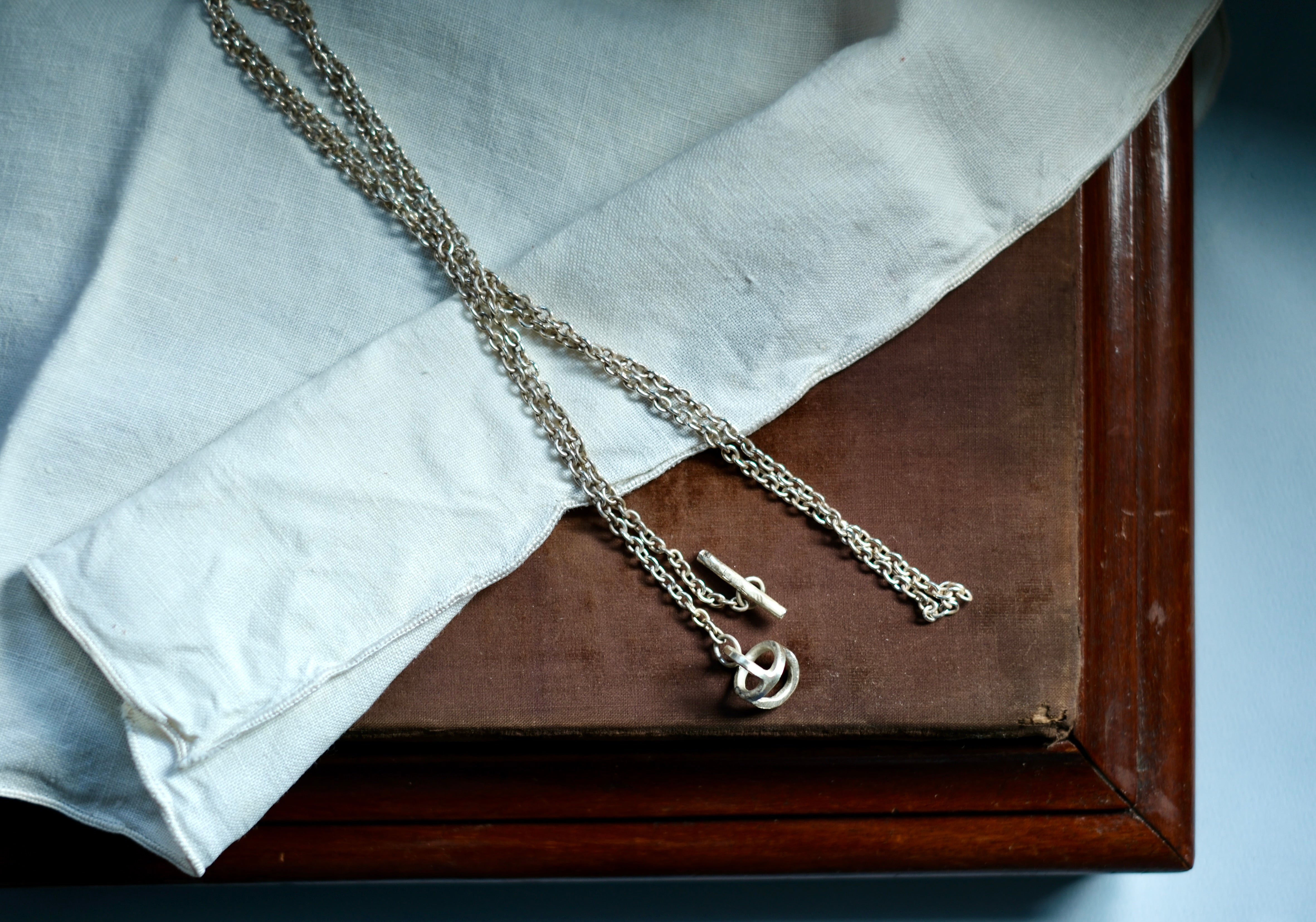 Silver Chain with a Tacet Clasp