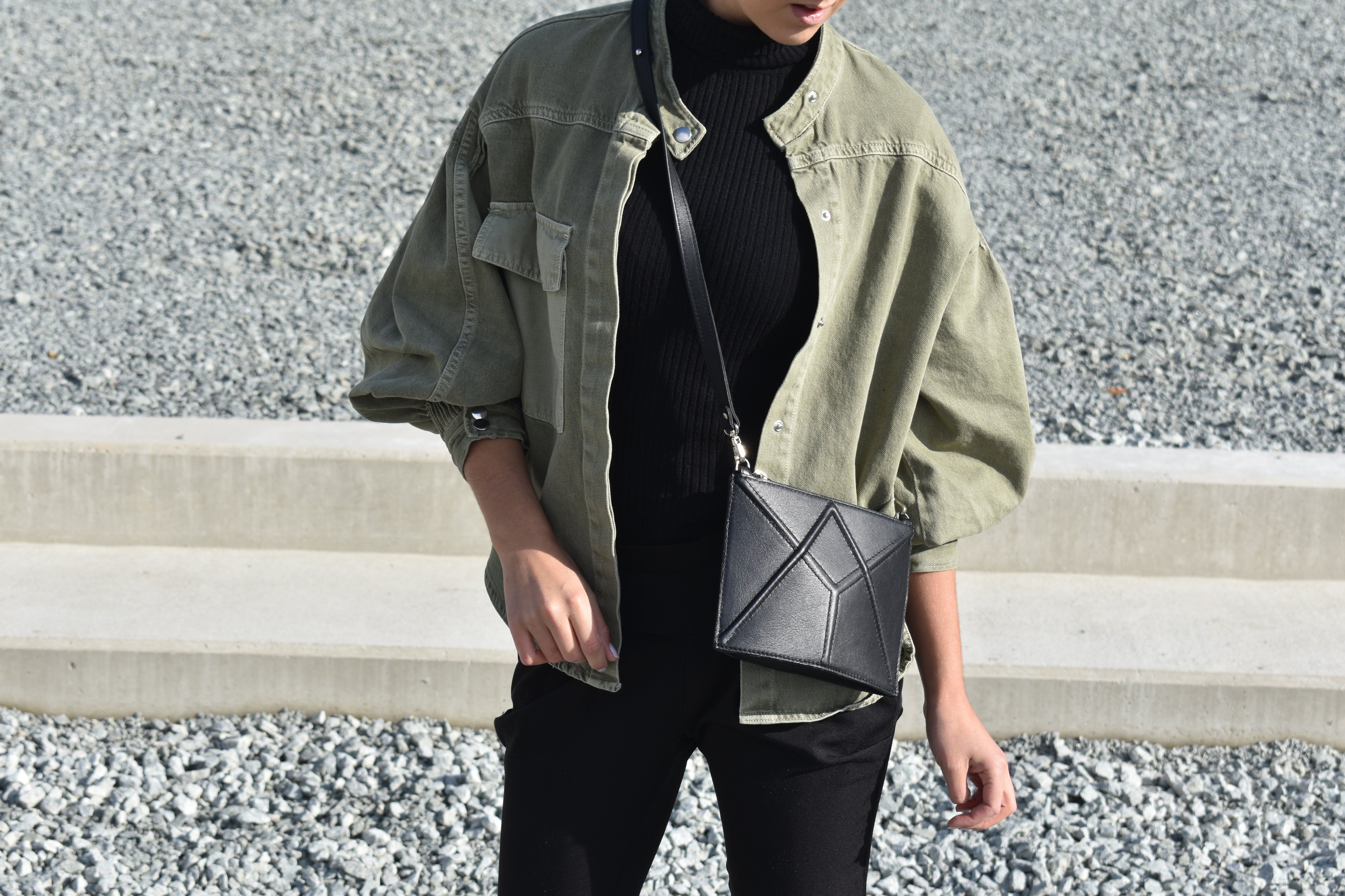 Facet mini bag