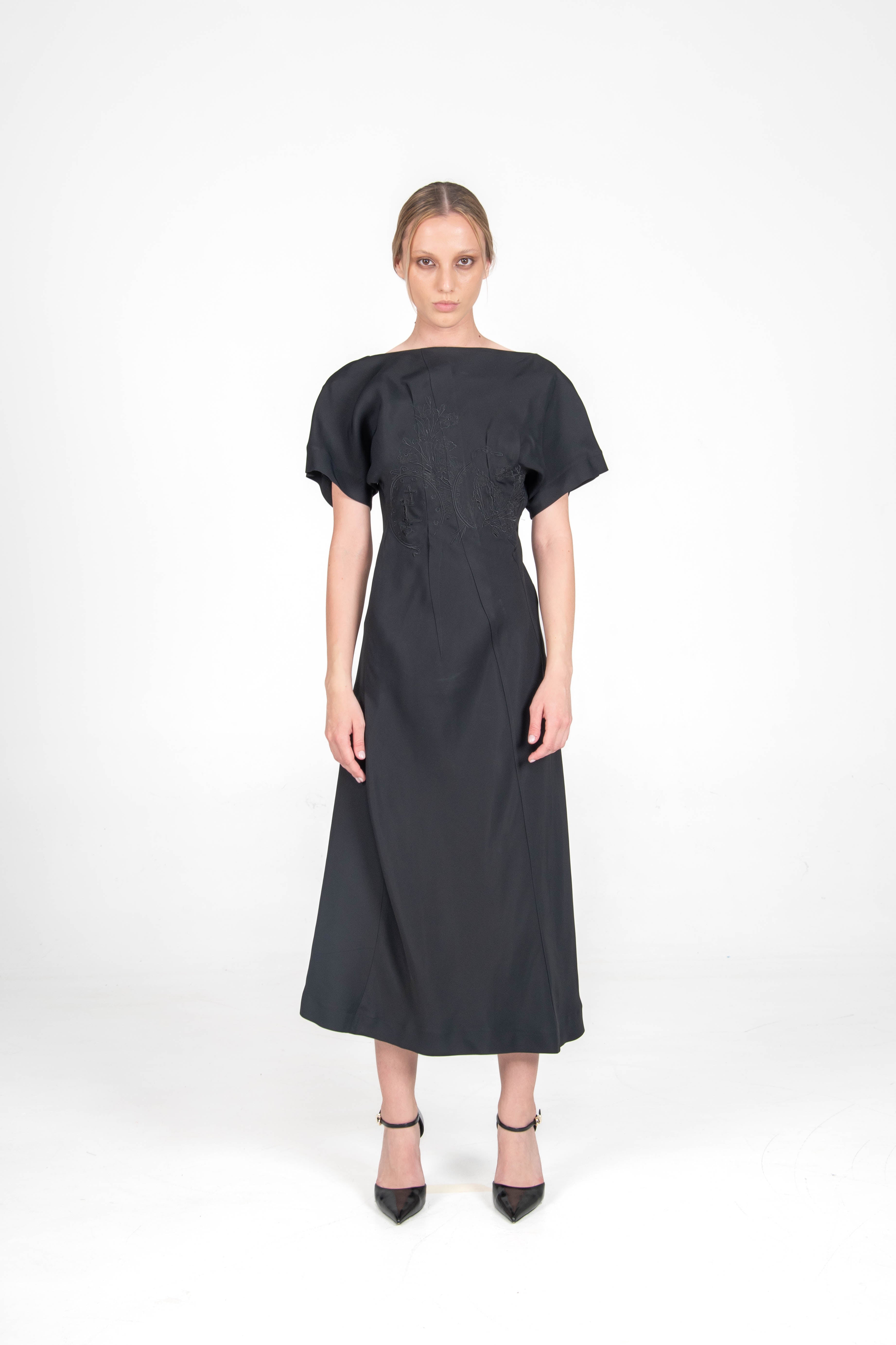 asymmetric pleated embroidery dress