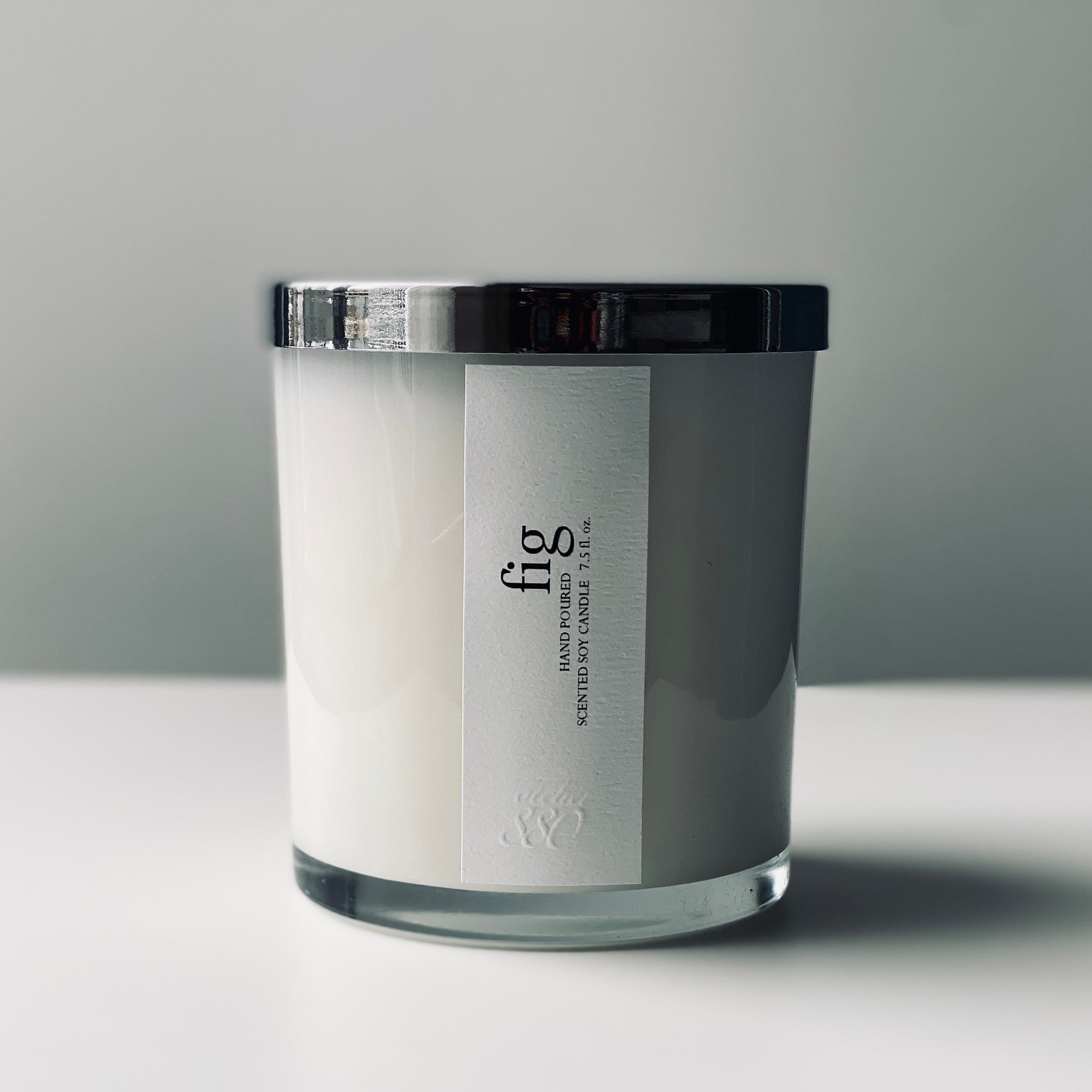 fig soy candle - white glass / silver lid