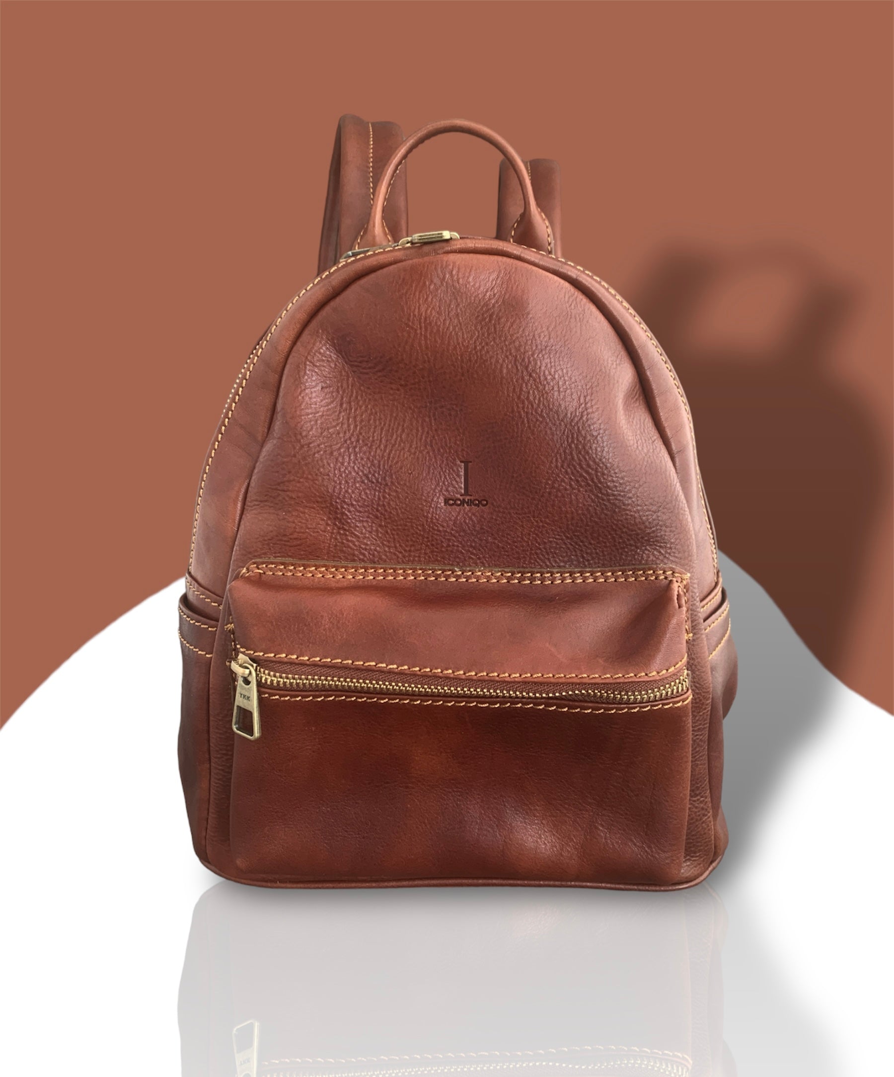 Back pack, central pocket with zip MID