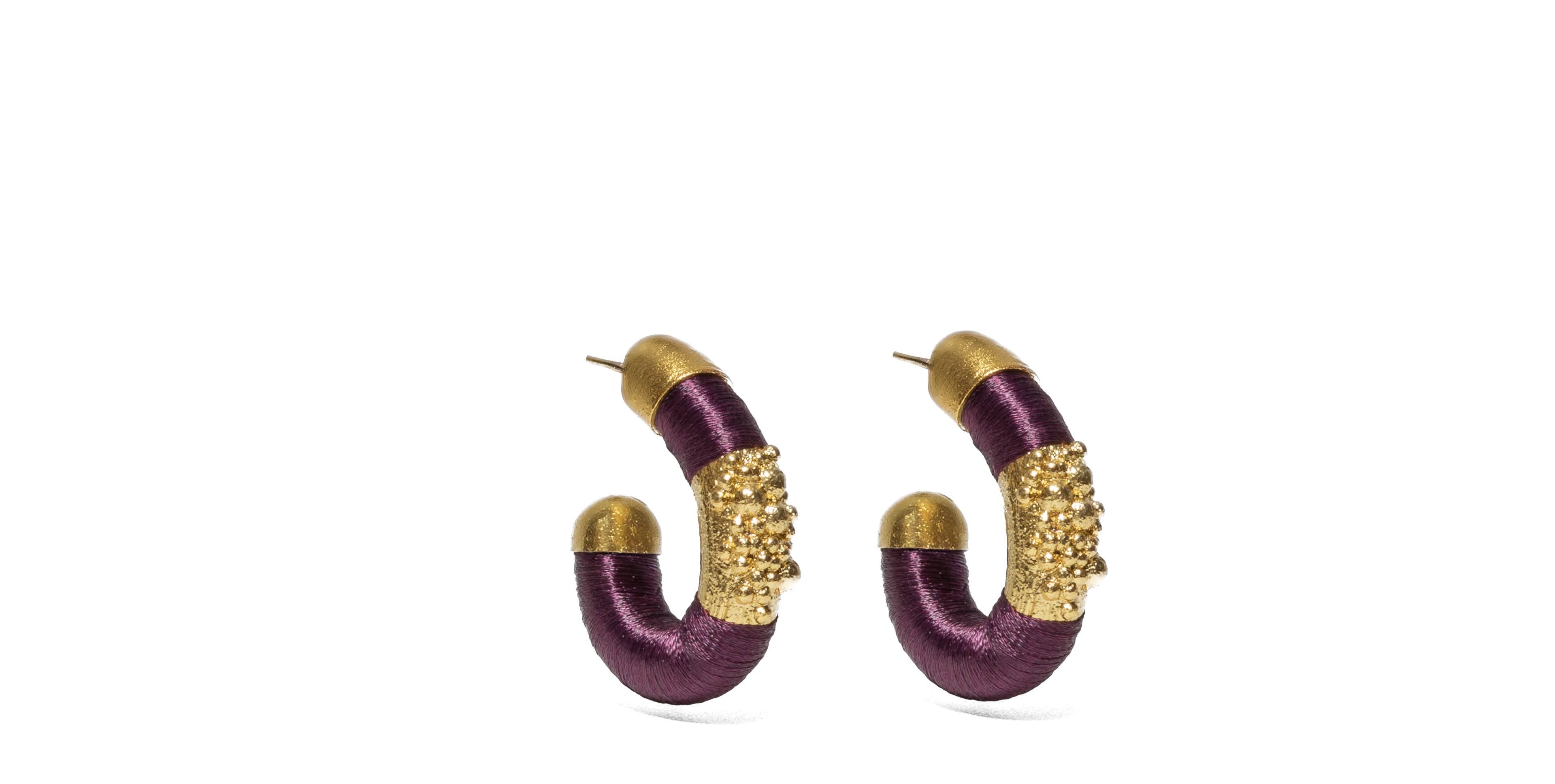 MINI JUNTOS GOLD-PLATED HOOP EARRINGS