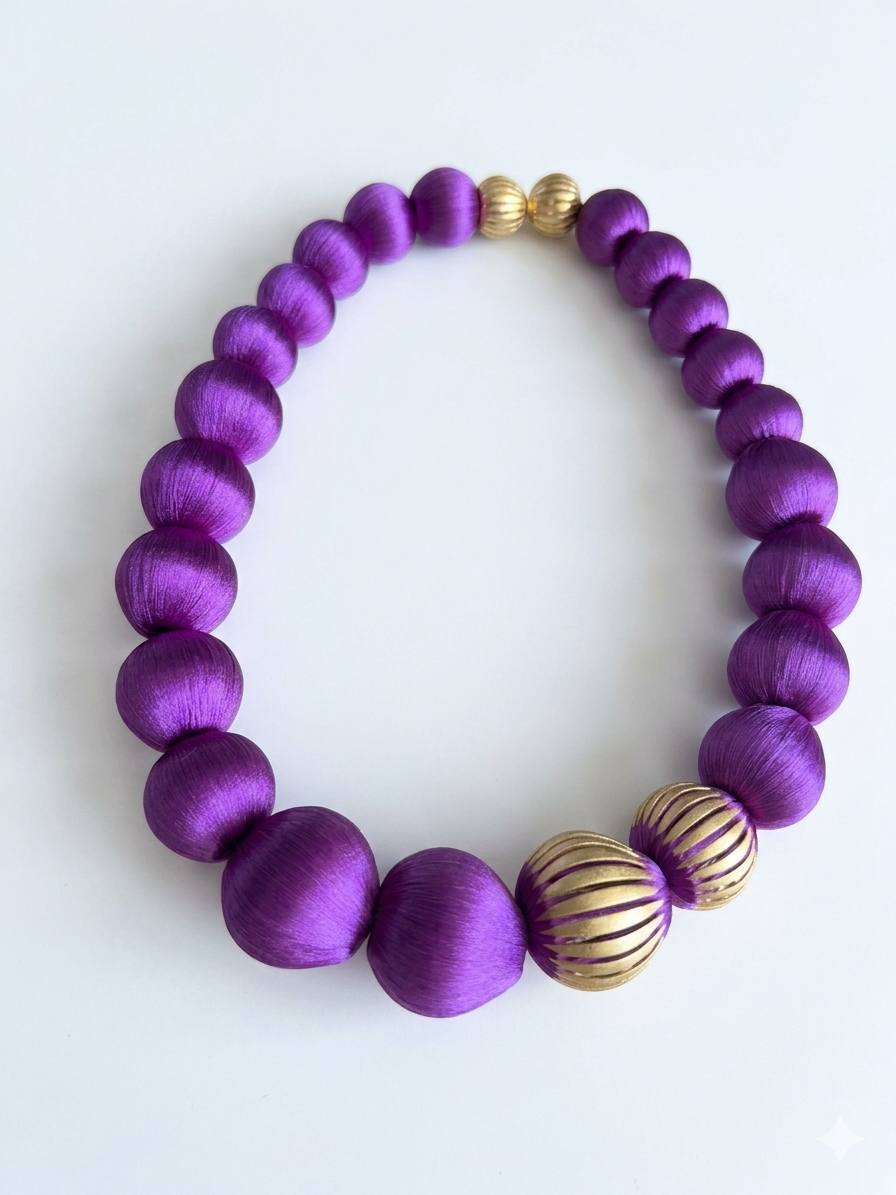 THREE-SIZE SPHERE GOLD NECKLACE