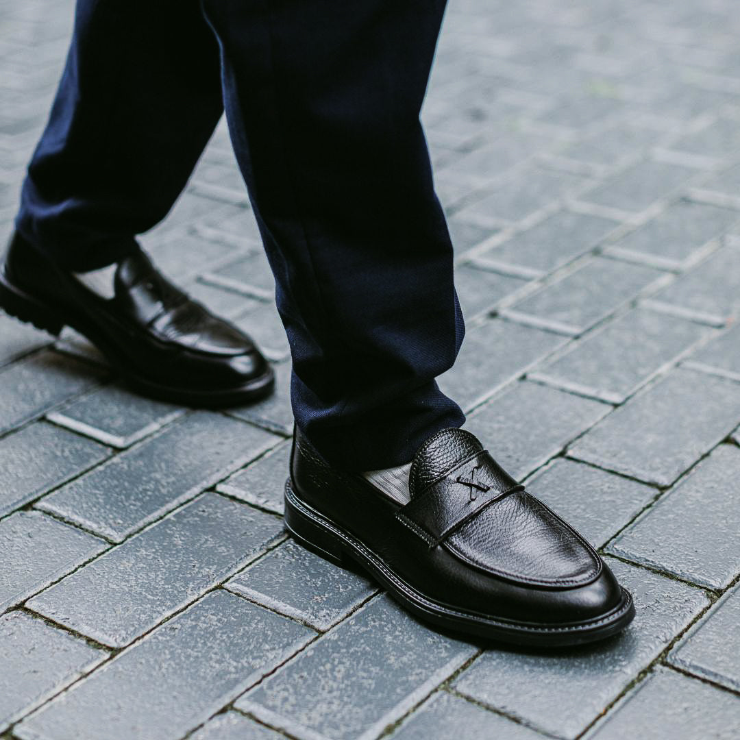 Men's Black Pebbled Leather Lug Centesimo
