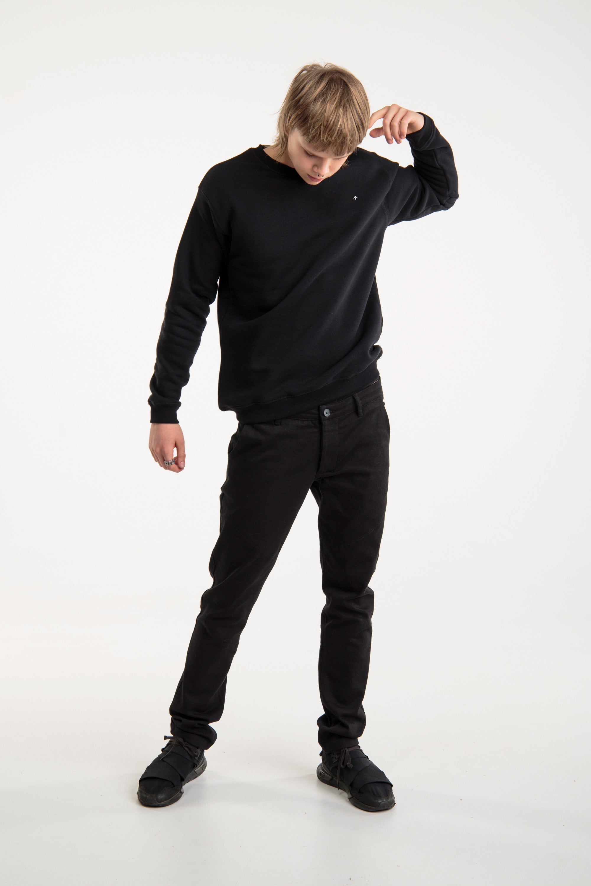 Basic sweatshirt for men