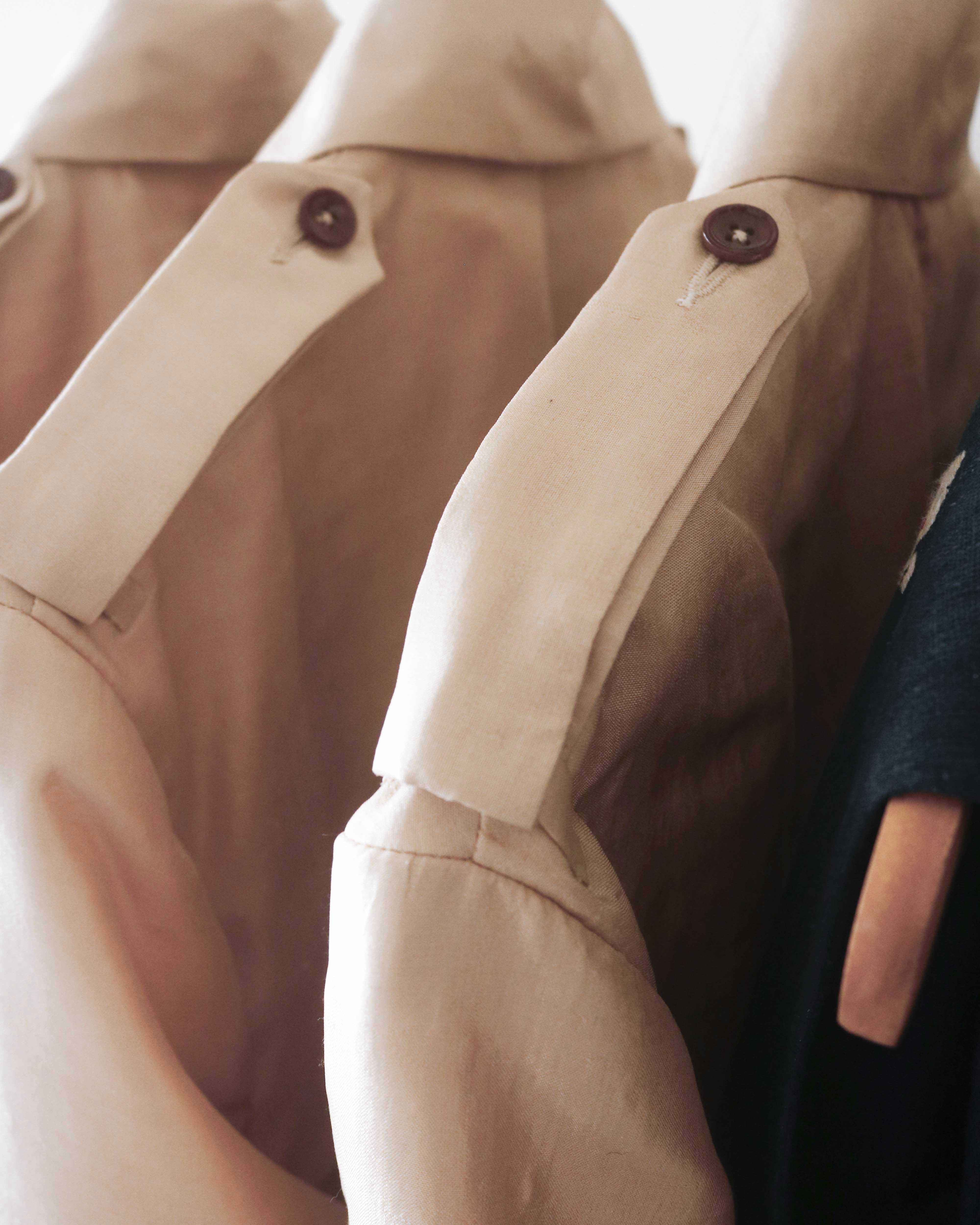 TEA DYED HANDWOVEN MULBERRY SILK TRENCH COAT