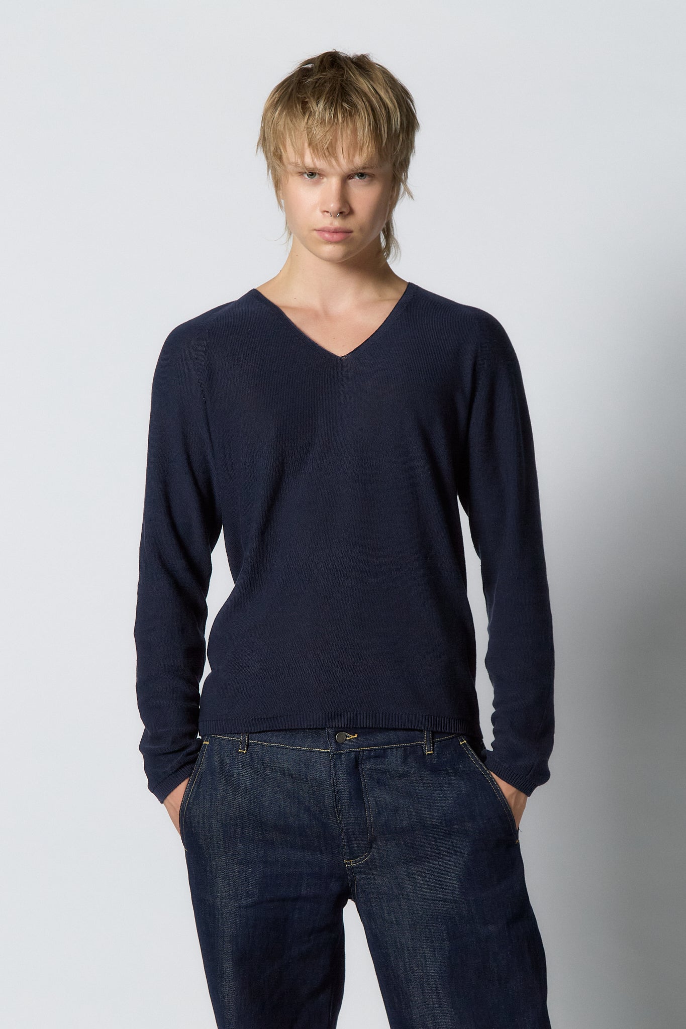 Seamless Knitted V-neck Sweater for Men