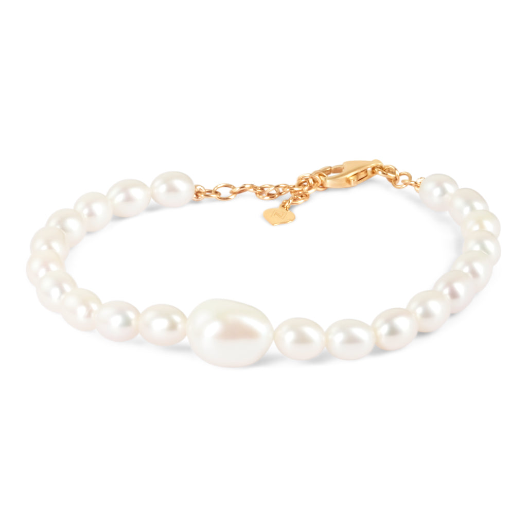 Mila Pearl Bracelet