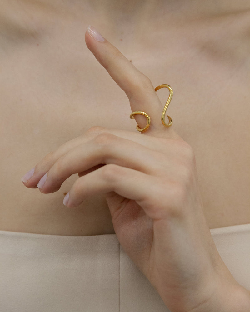 Contour Ring – 18K Gold Vermeil
