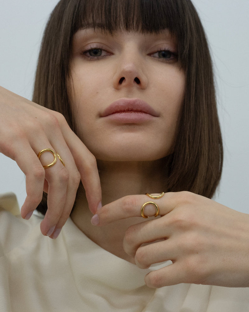 Embrace Ring – 18K Gold Vermeil