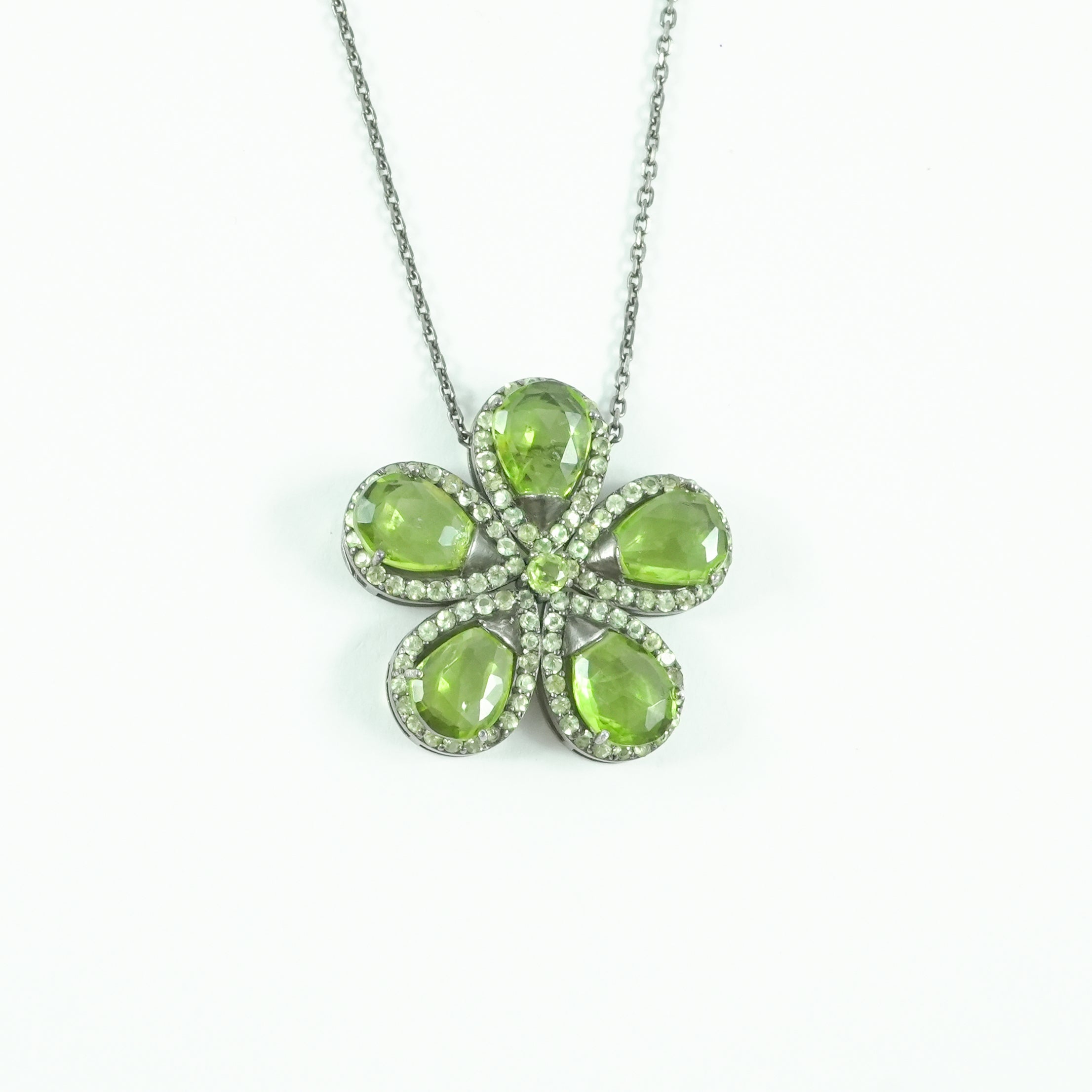 PERIDOT FLOWER PENDANT