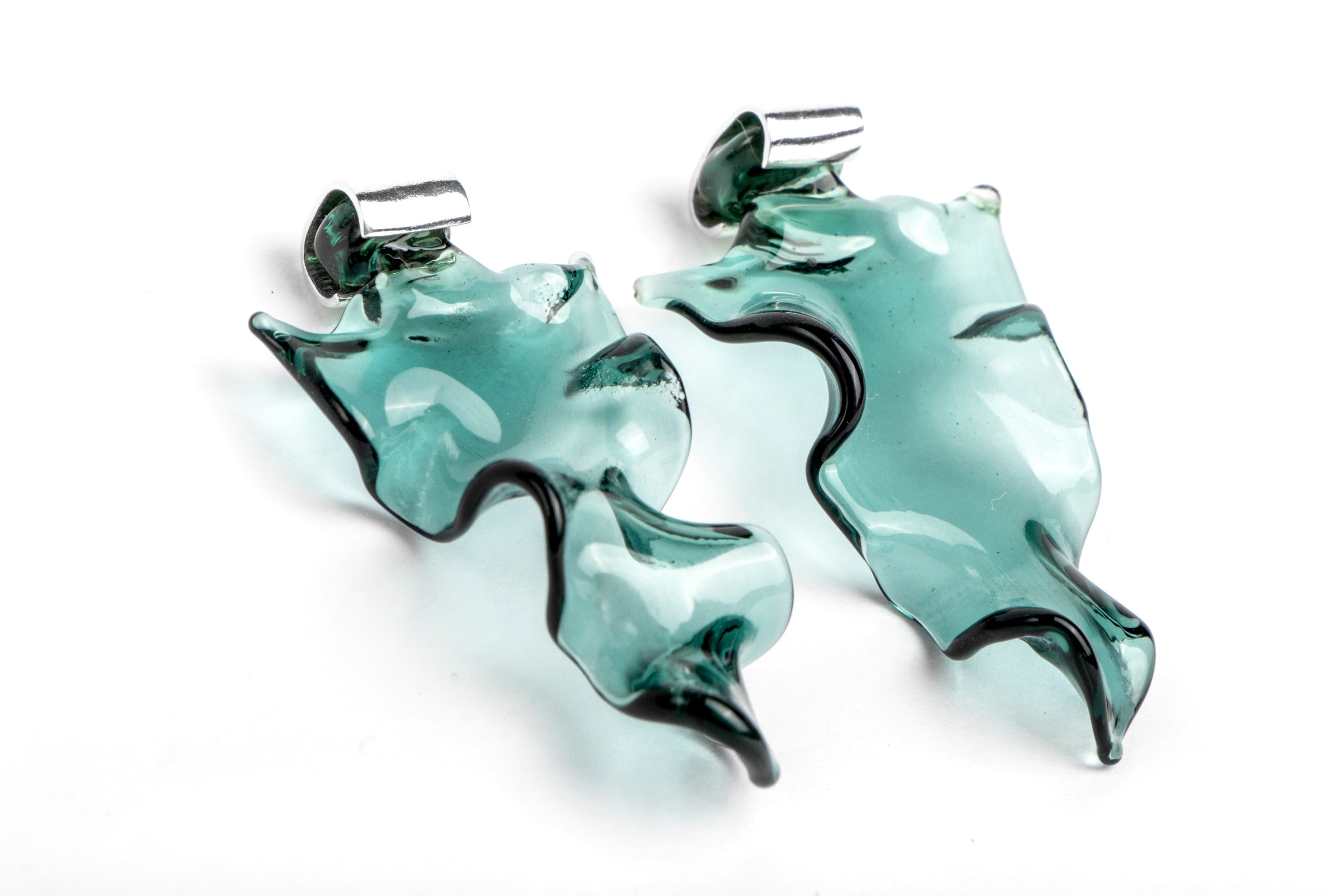 FLUIDEZ M EARRINGS