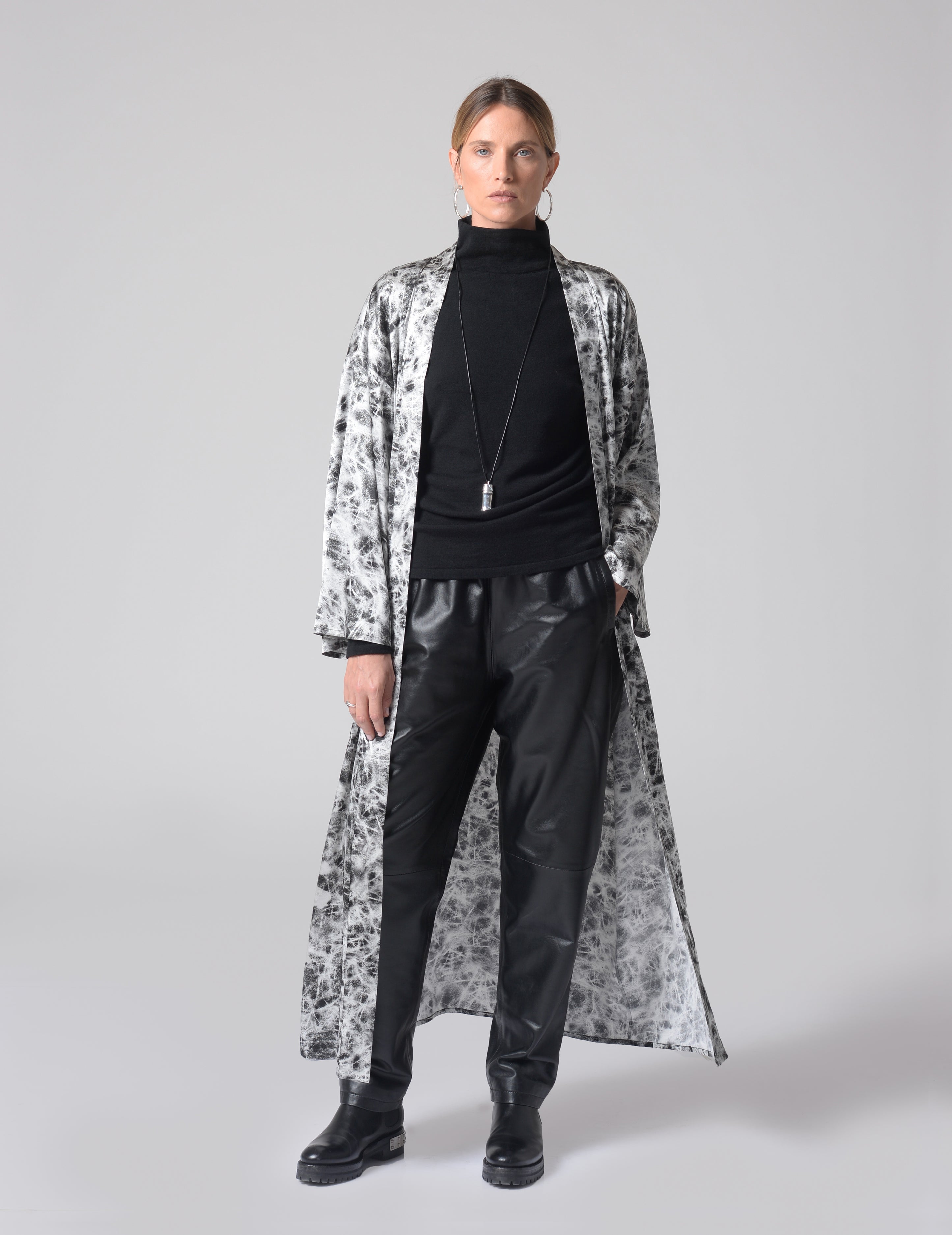 Ropes Print Silk Kimono KW