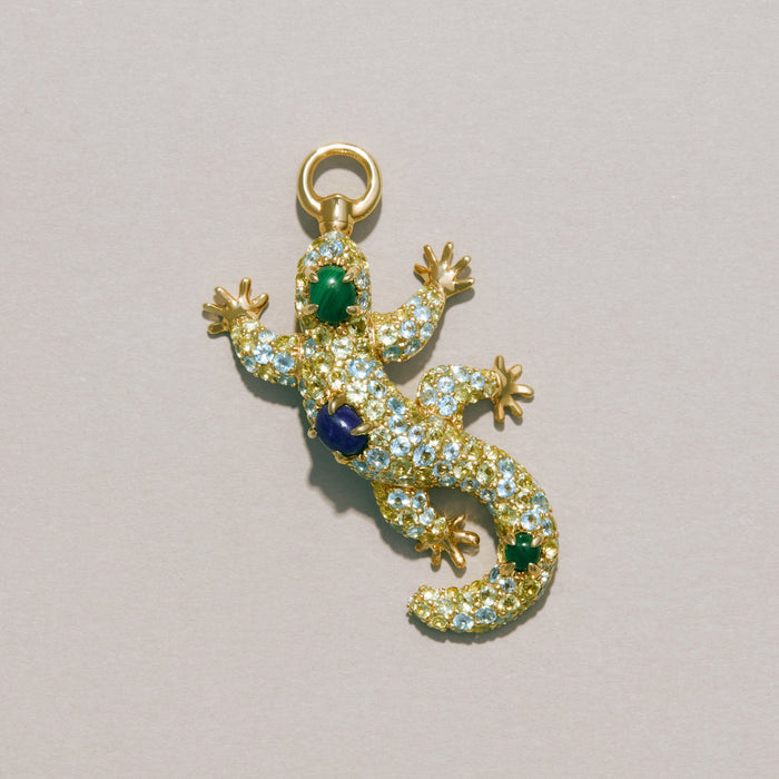 The Echo Gecko Charm