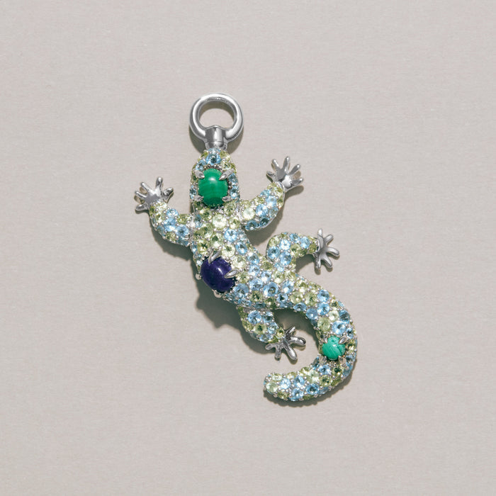 The Echo Gecko Charm