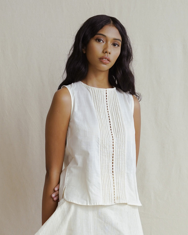 KAPAS - Hand-stitched Pearl Top