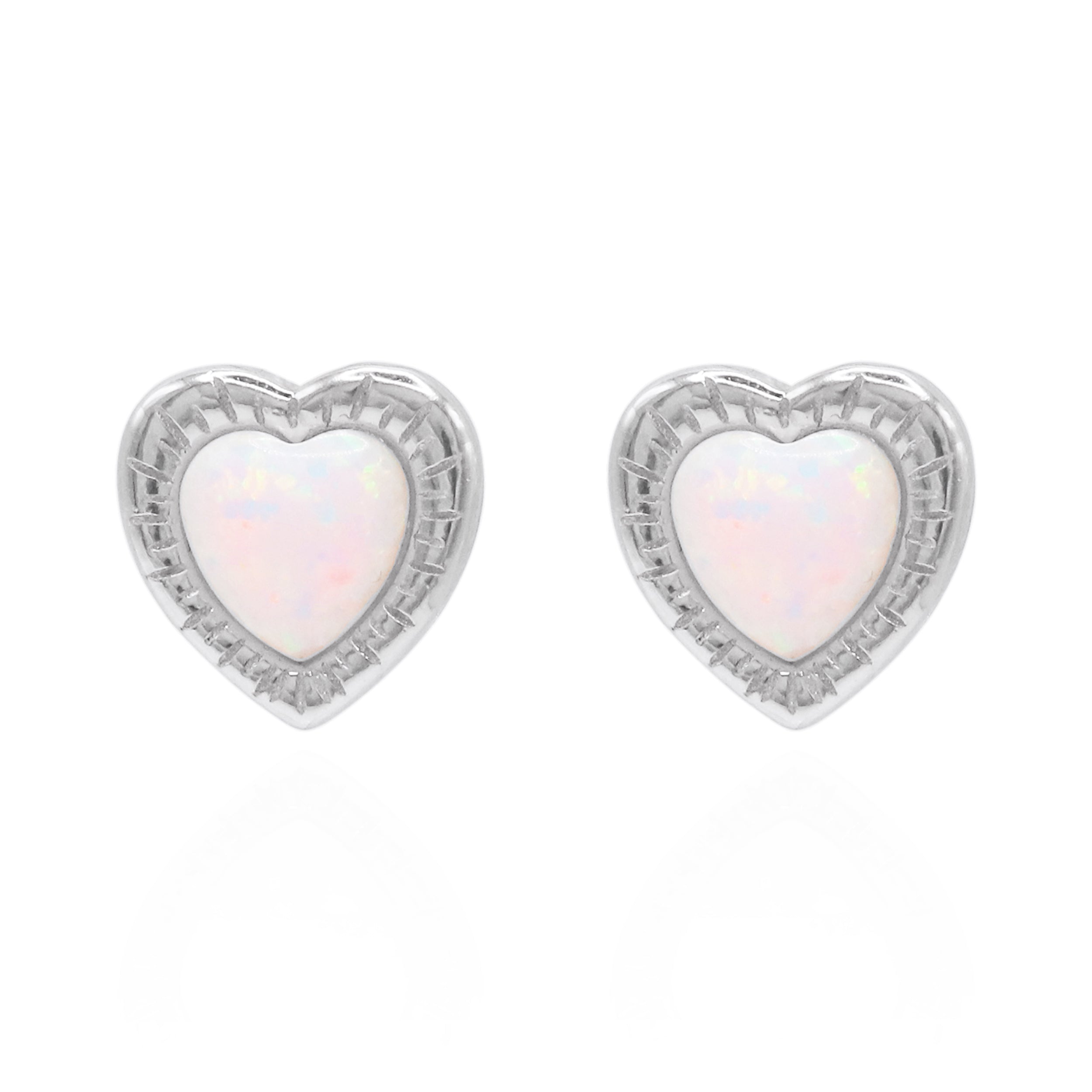 SUKI HEART STUDS SILVER