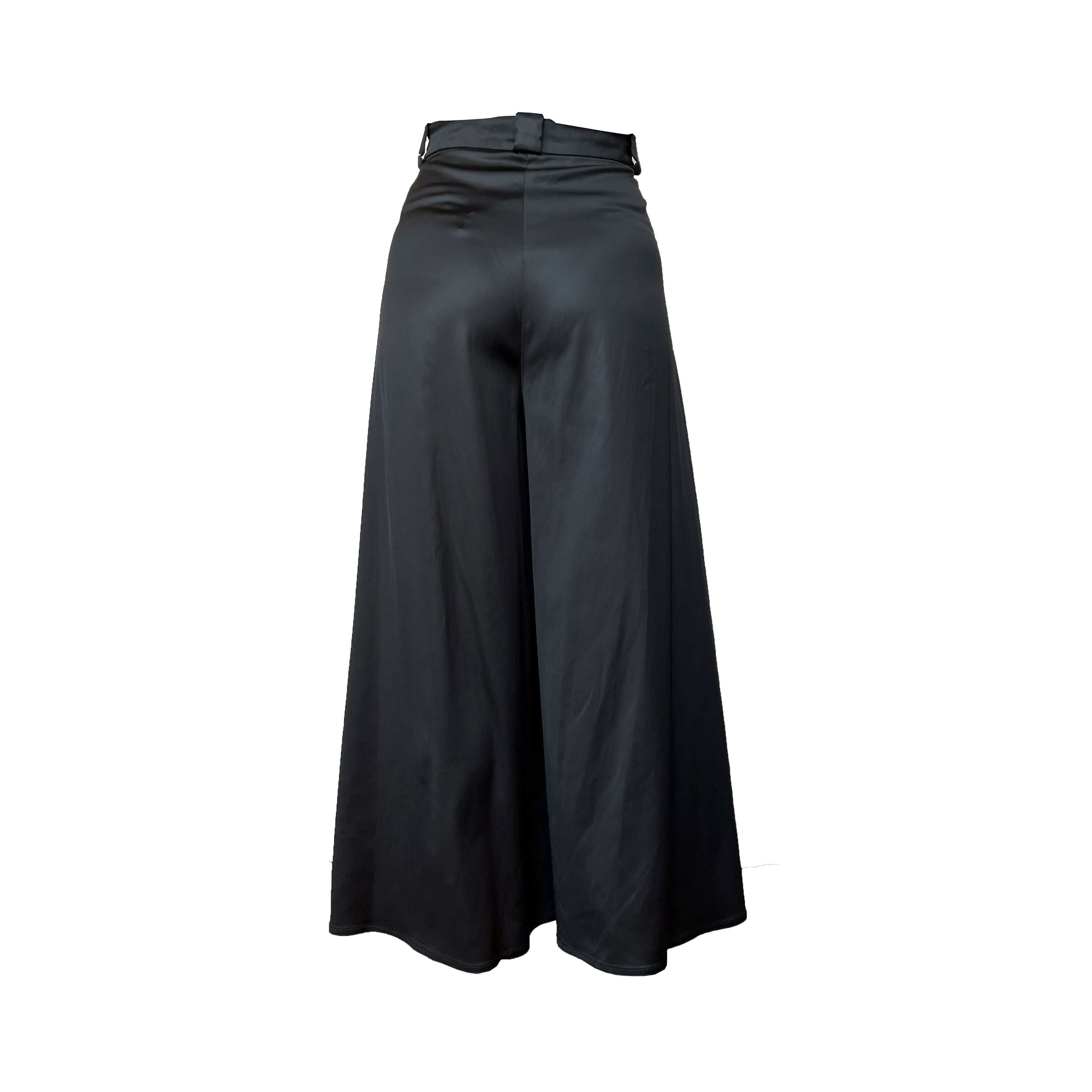 The Sua Pant