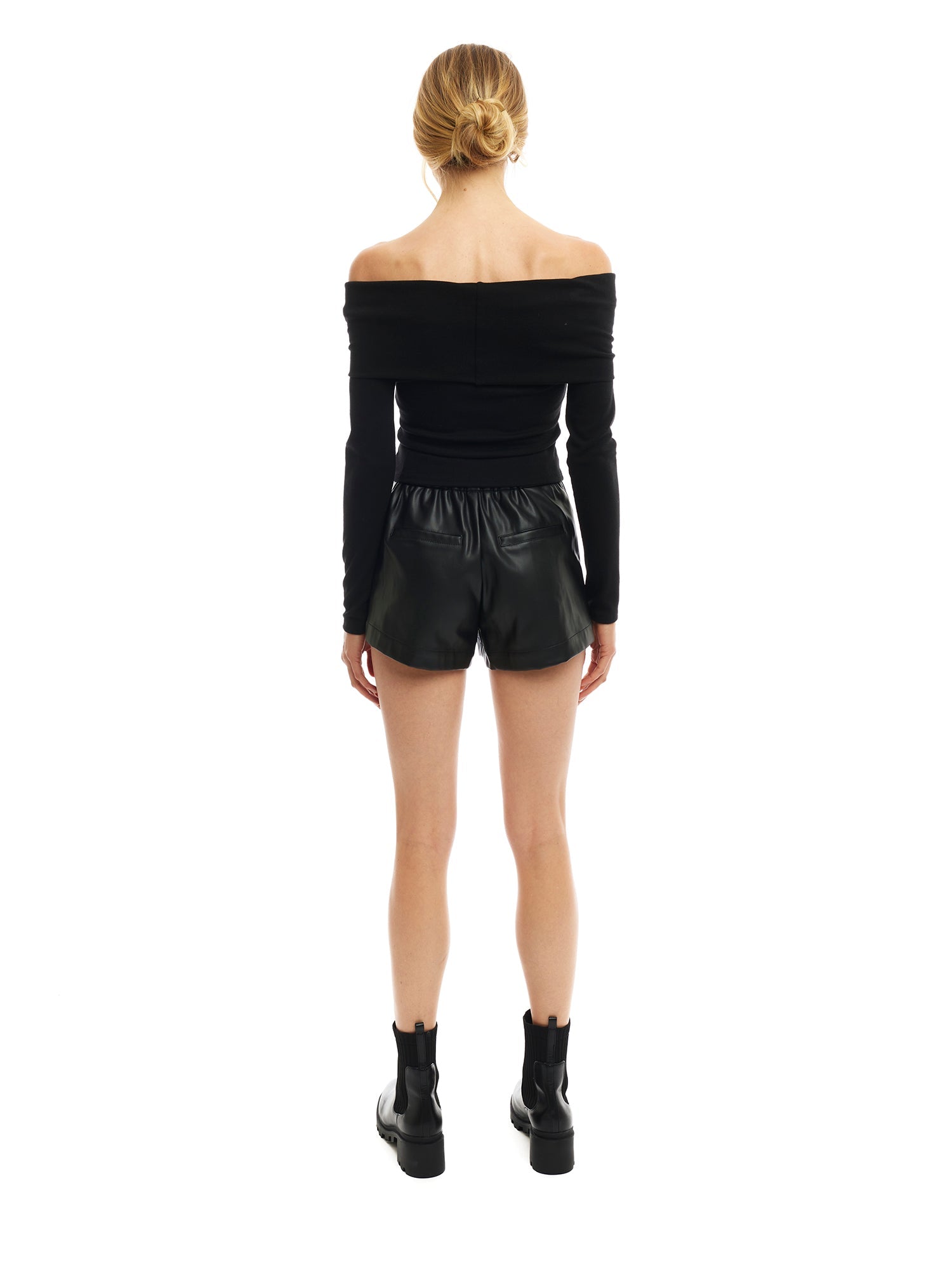 TANYA VEGAN LEATHER SHORT