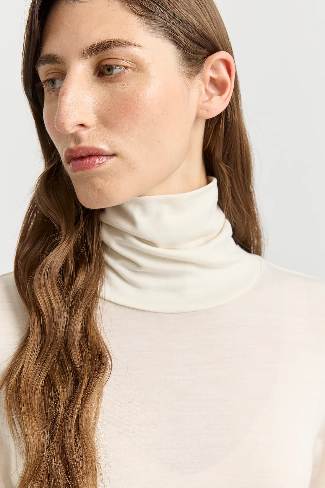 TRLE- Turtle Neck Merino Tee