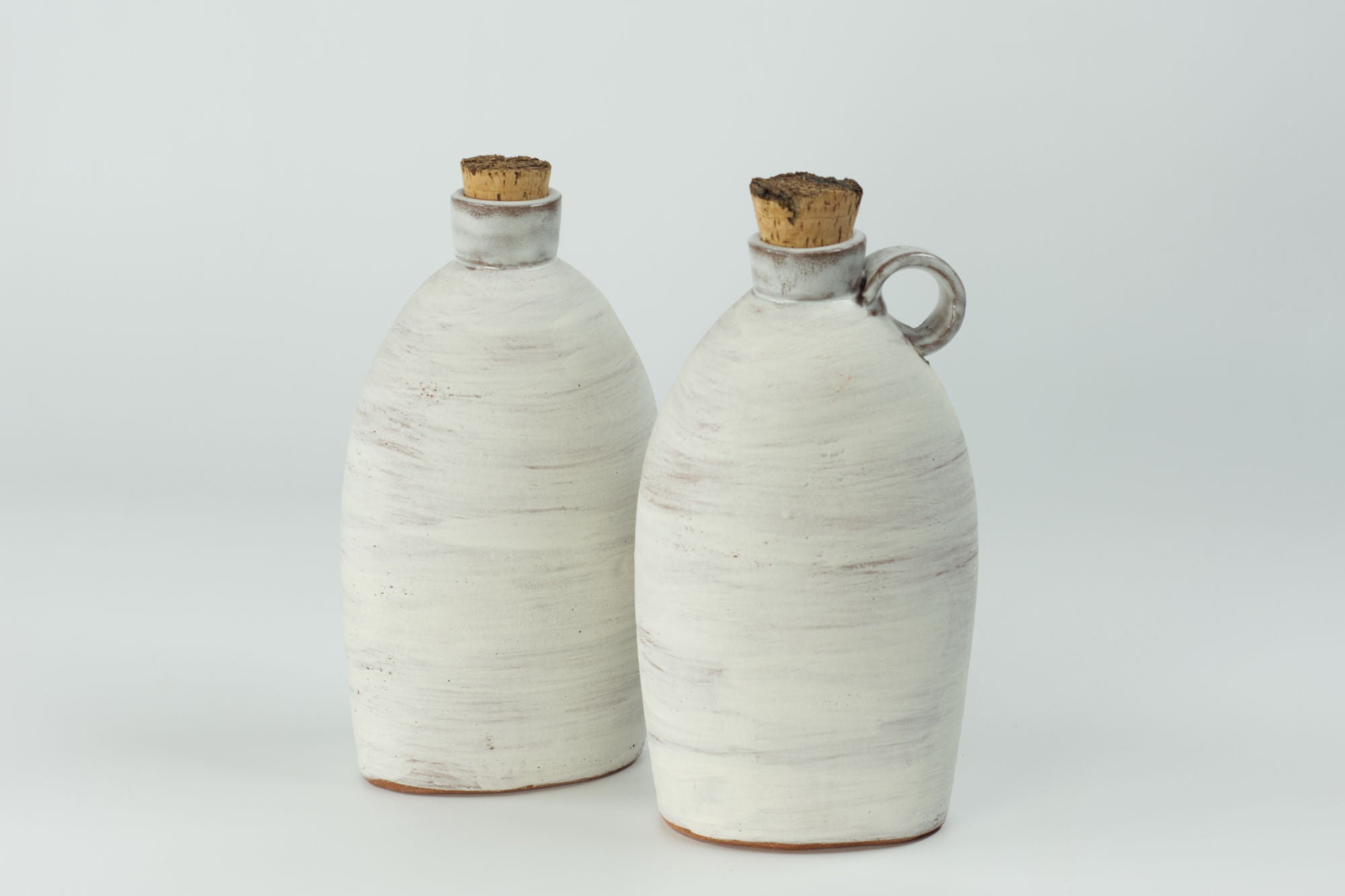 MMHWhite Ceramic Flask