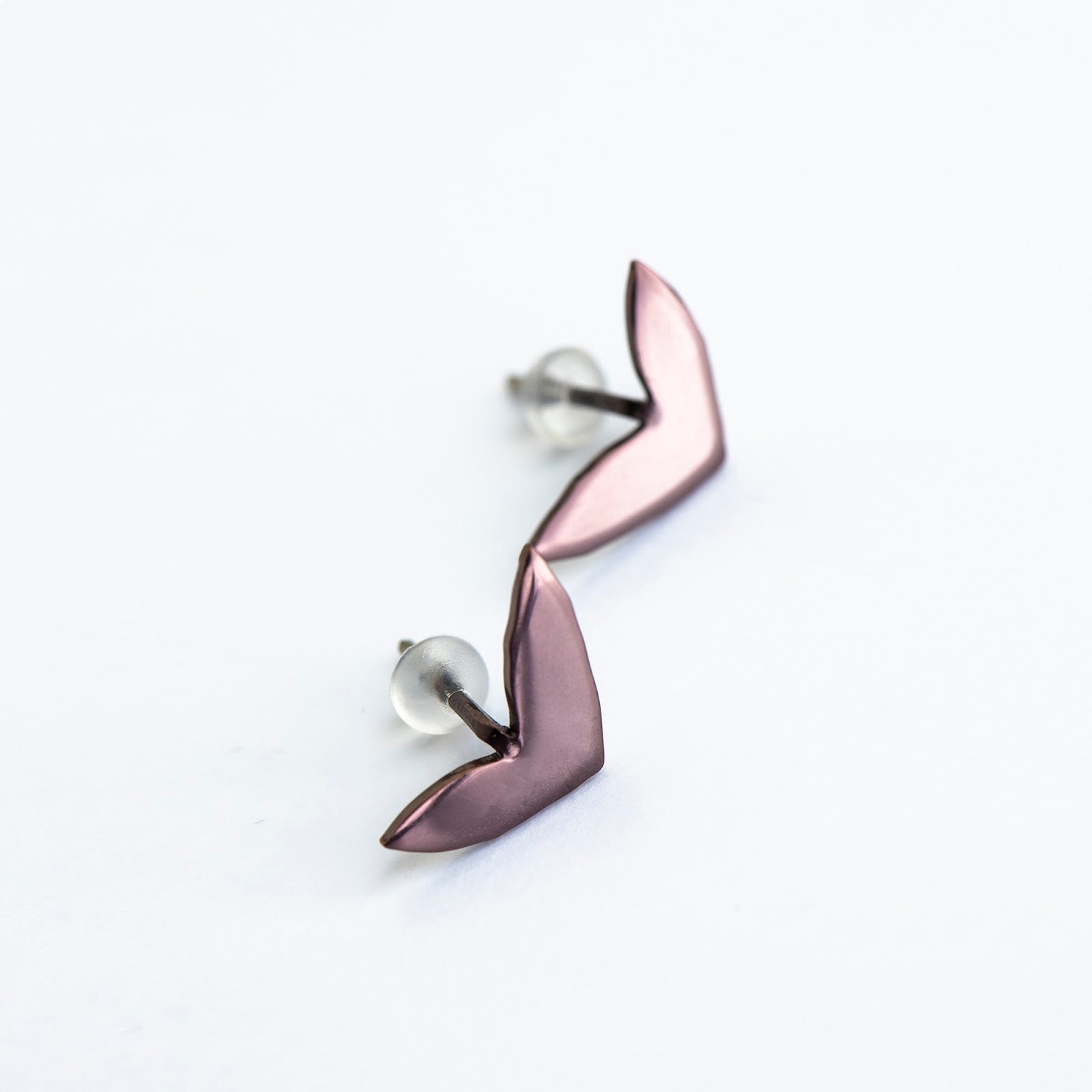 Vola Purple Earrings