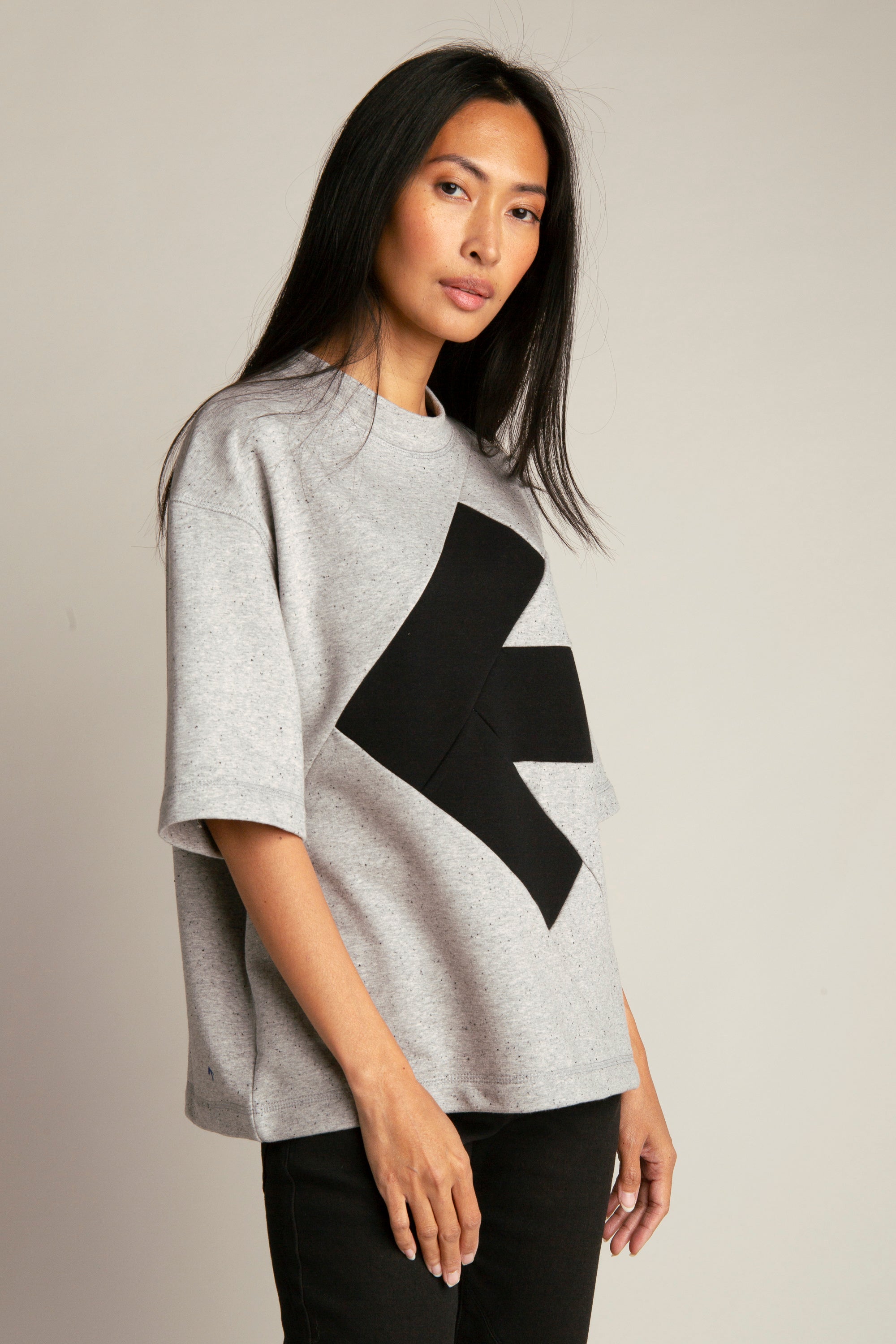 Womens Oversized Arrow T-Shirt