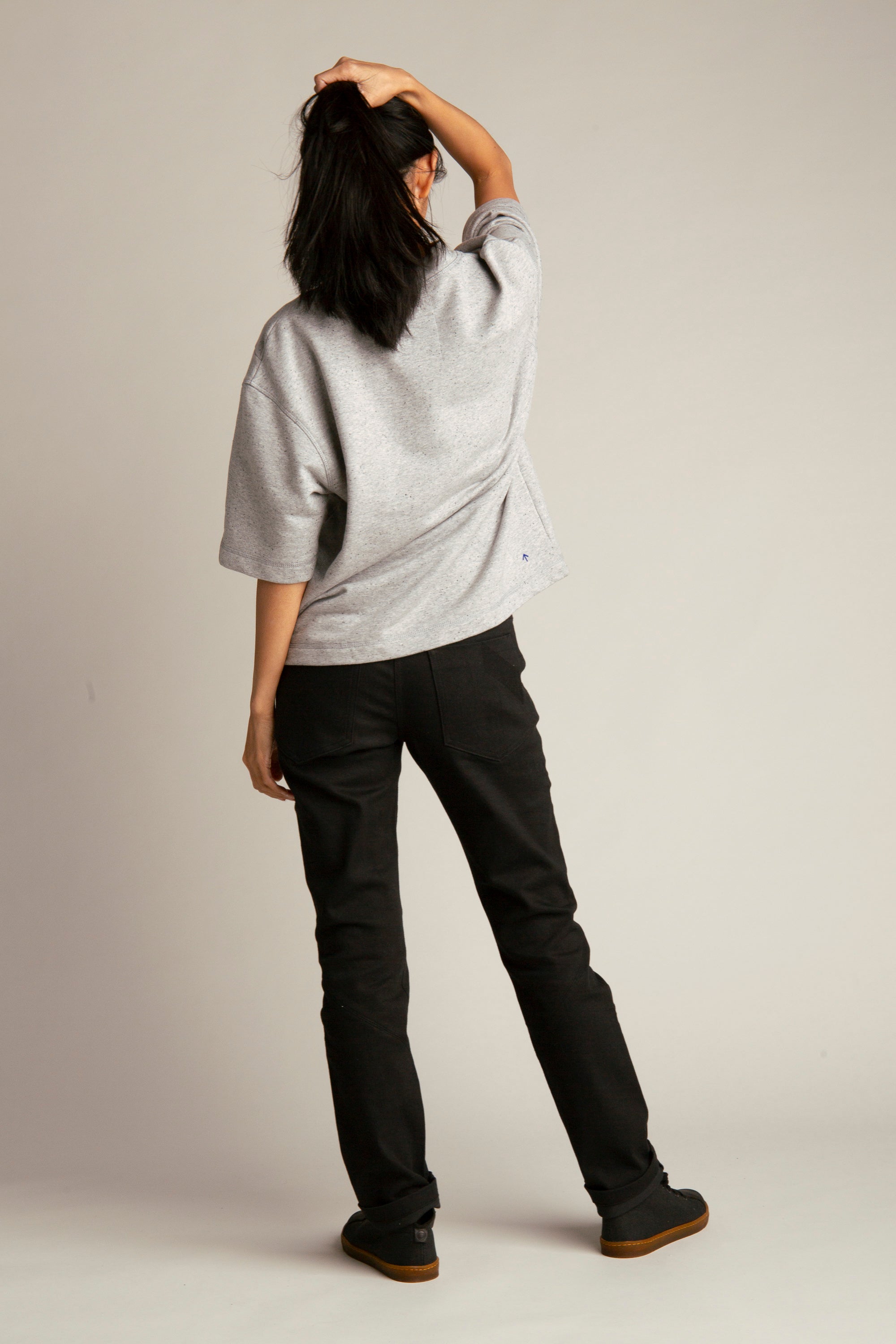 Womens Oversized Arrow T-Shirt