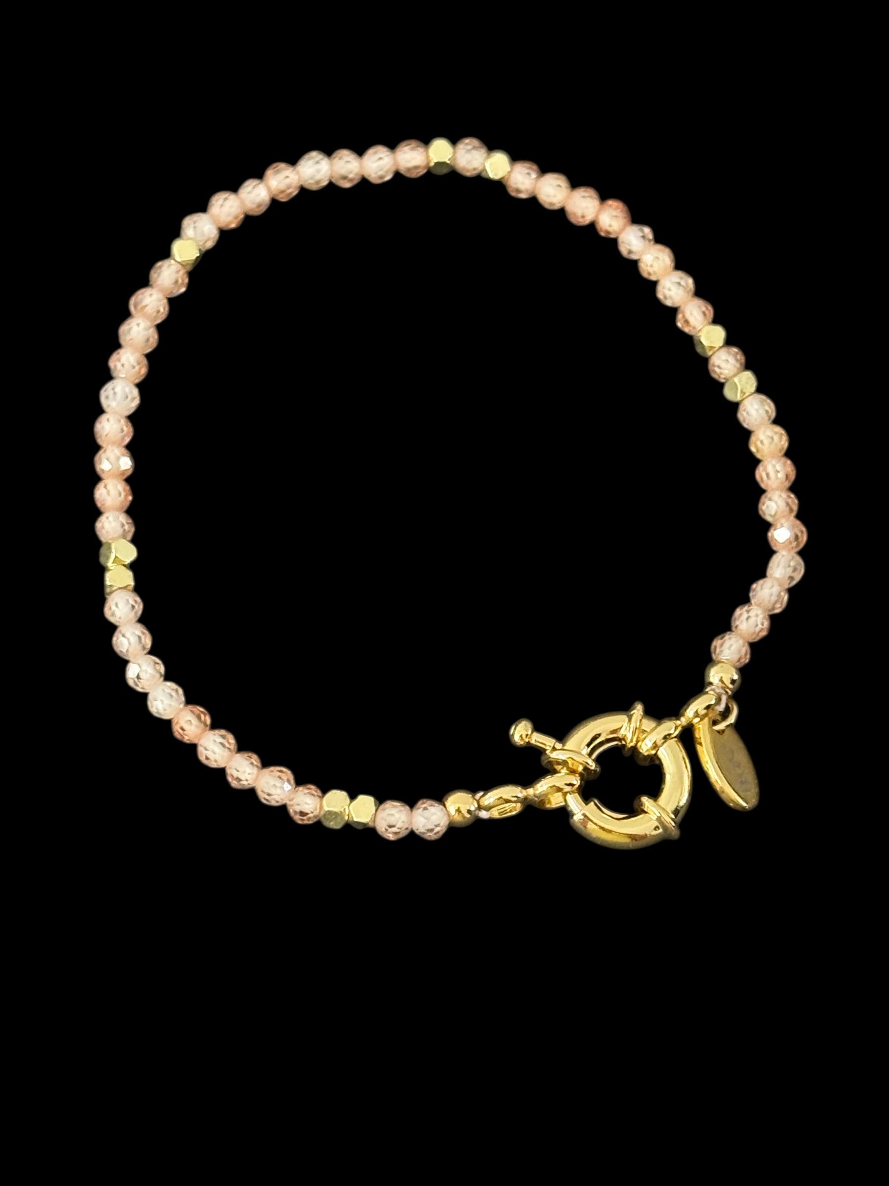 Sunstones bracelet in 18 KGP