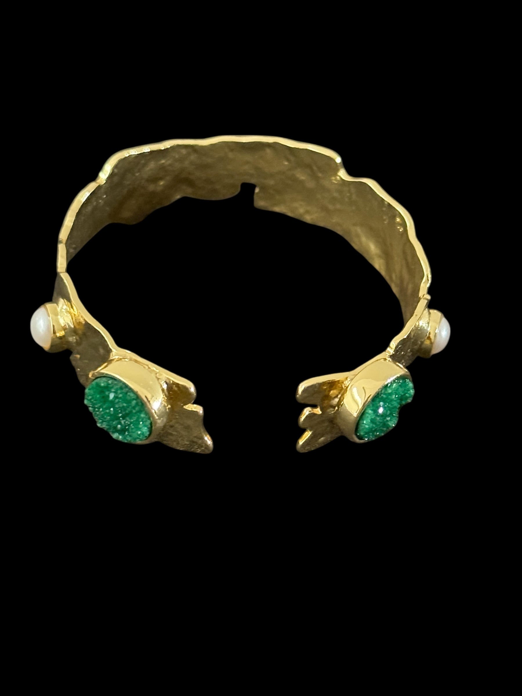 Fresh water pearl & sugar druzy bangle in 18 KGP