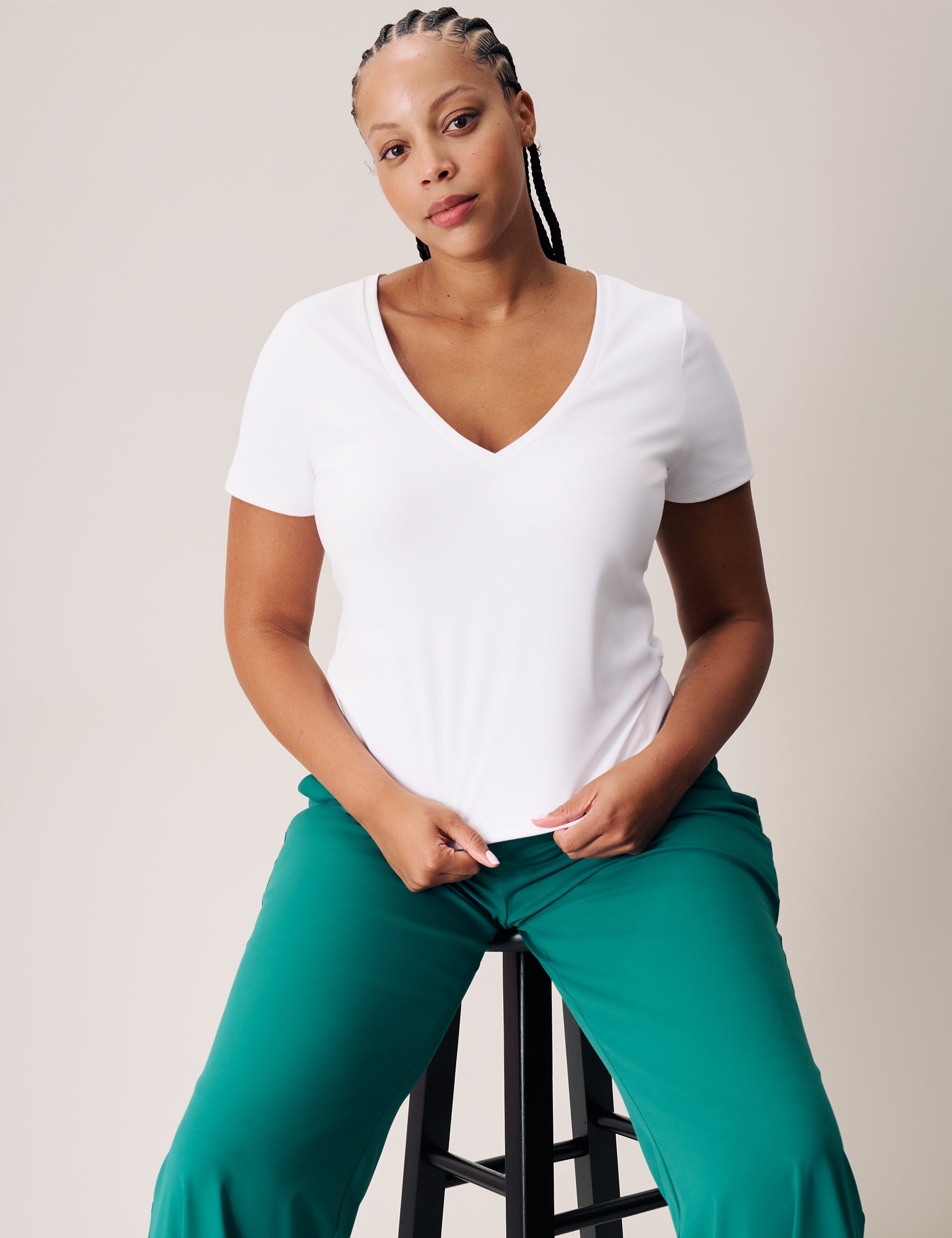 V NECK LUXE TEE