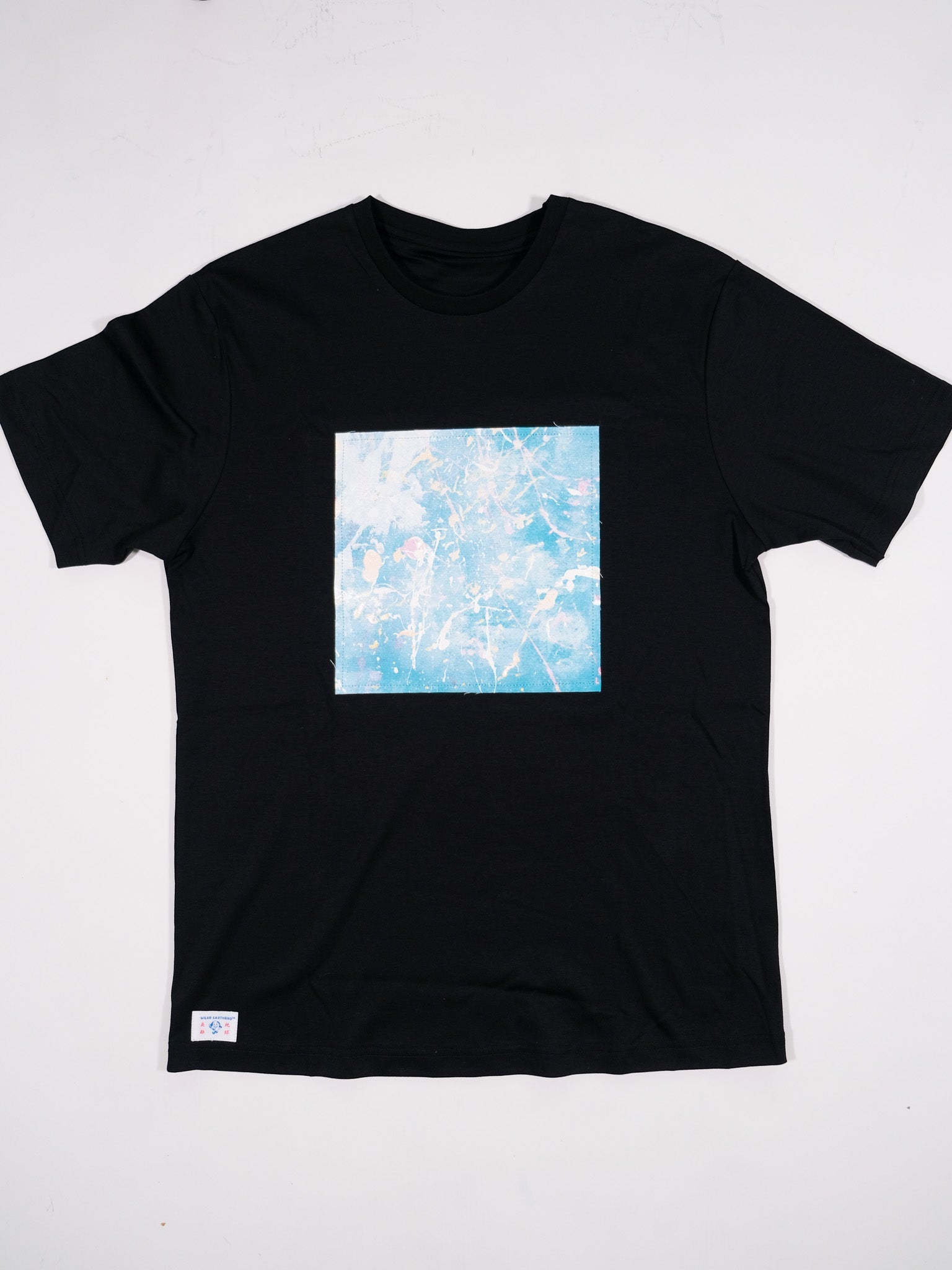 IRIS YUNG - Daydream Believer Art-isan Collective Patched T-Shirt No. 9 Extra Large