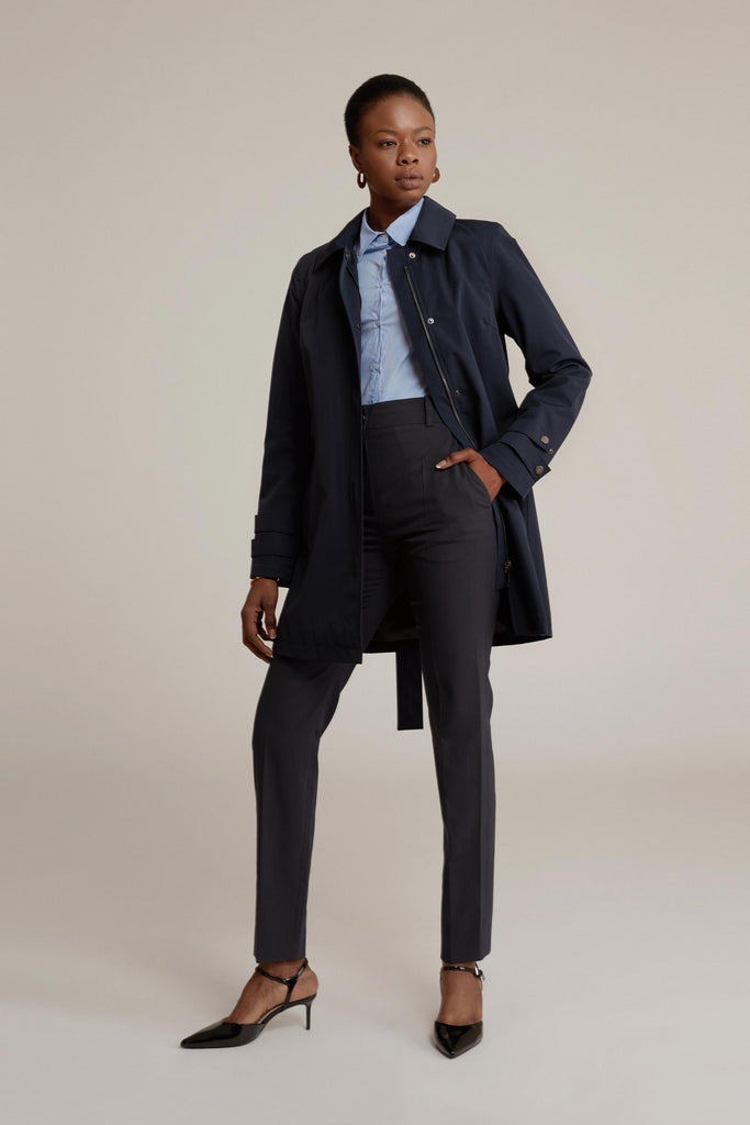classic-woman-navy-blue