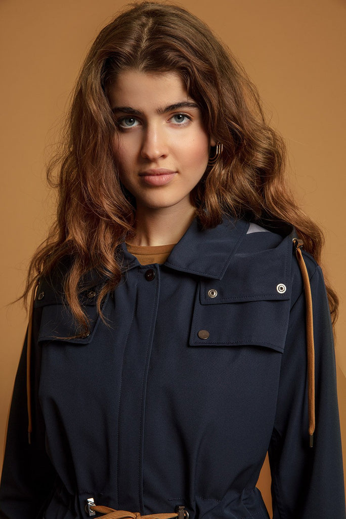 parka-woman-navy-blue