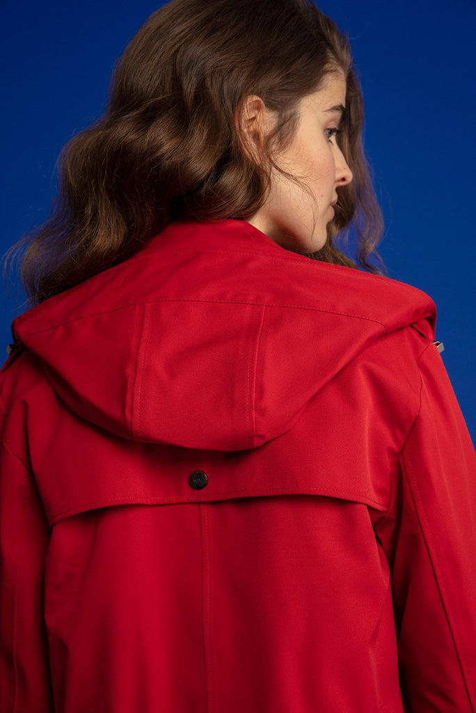 parka-woman-reddest-red