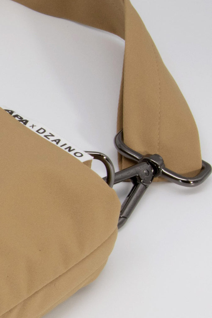 travel-pouch-beige-caramel