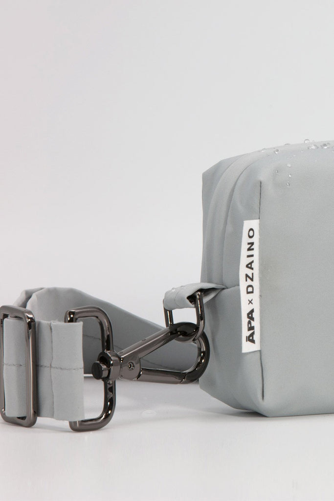 travel-pouch-parisian-grey
