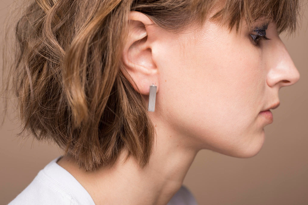 corner-earrings